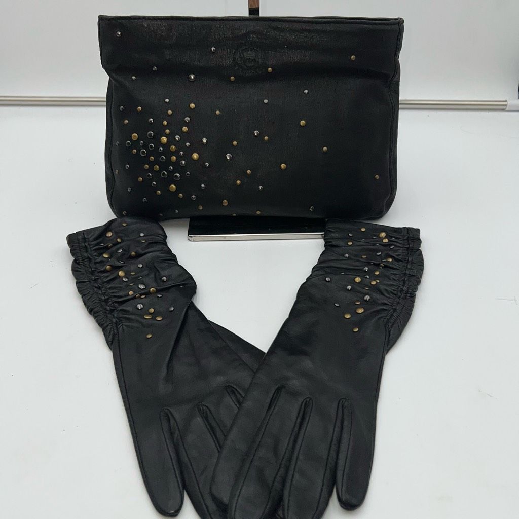 Armani Exchange Armani Exchange Lambskin Studded Gloves and Bag Set Gloves a Size ONE SIZE - 1 Thumbnail