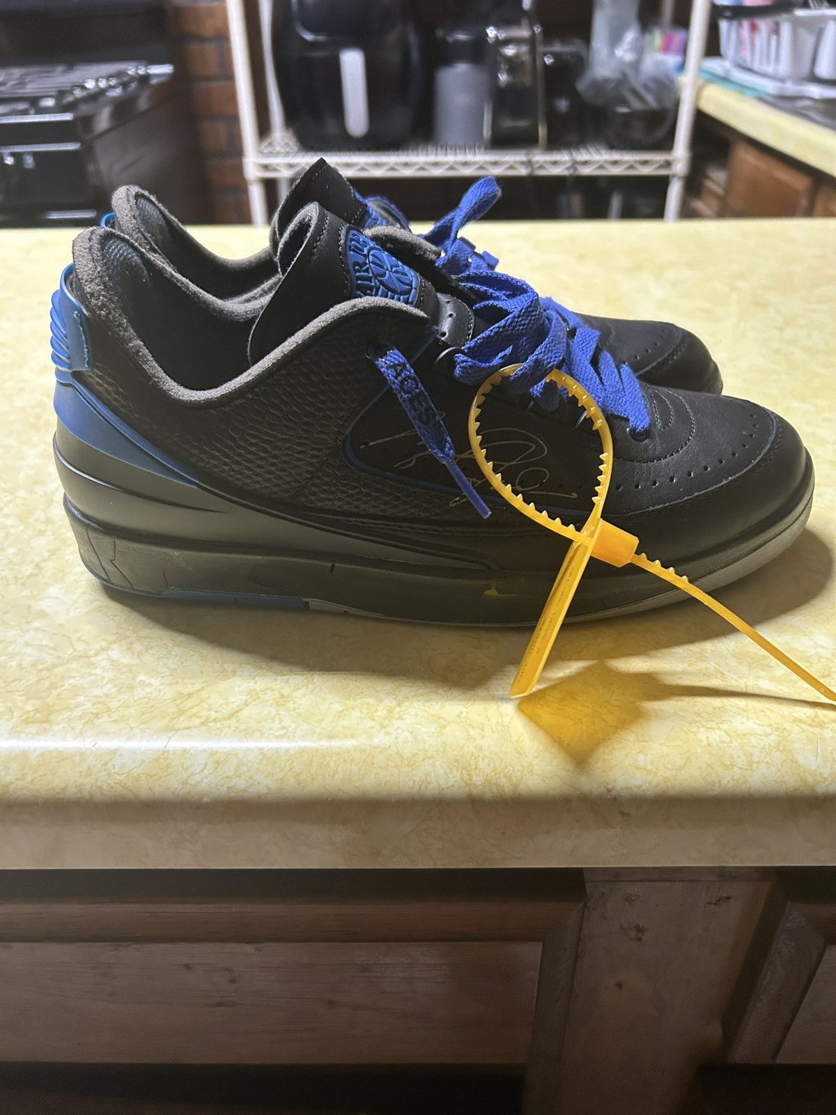 Jordan Brand × Off-White Off-White x Air Jordan 2 Retro SP Low Black Varsity Royal Size US 8 / EU 41 - 2 Thumbnail