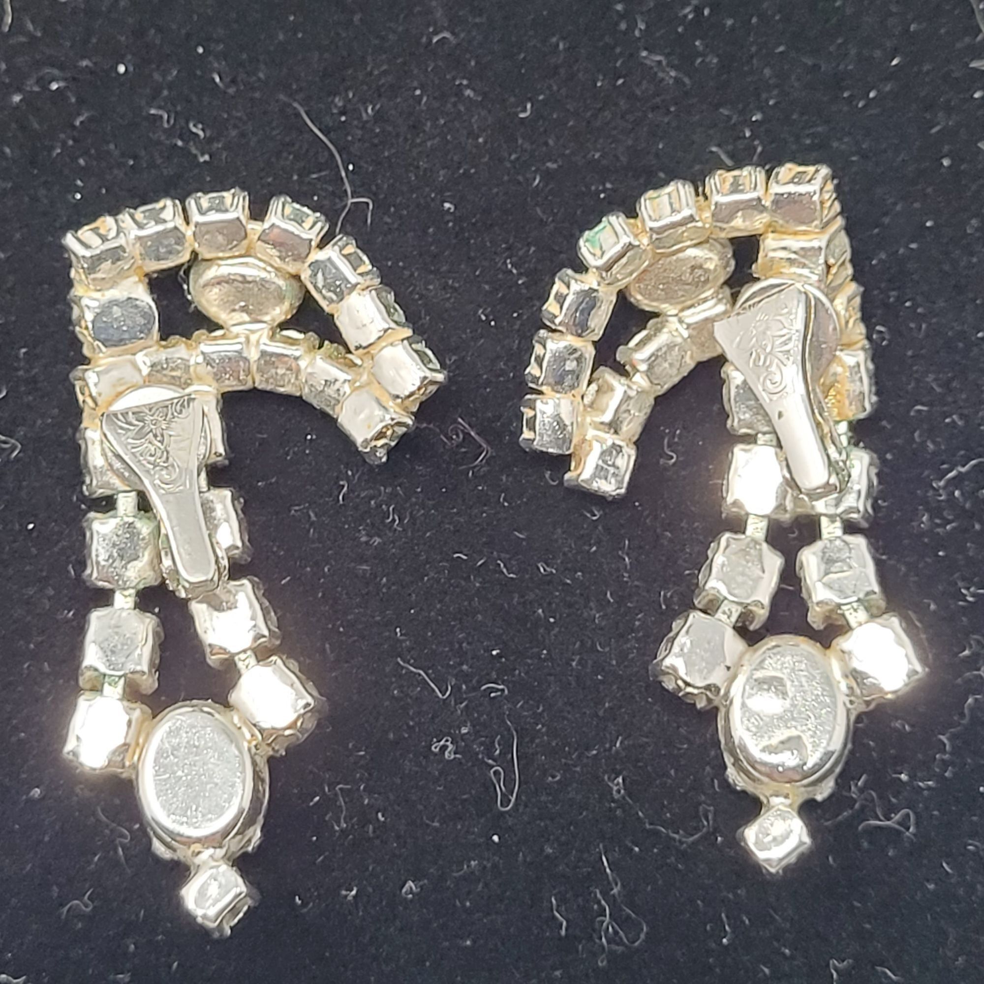 Vintage Vtg 40s Art Deco Black Rhinestone Clip-On Earrings Abstract Size ONE SIZE - 7 Thumbnail