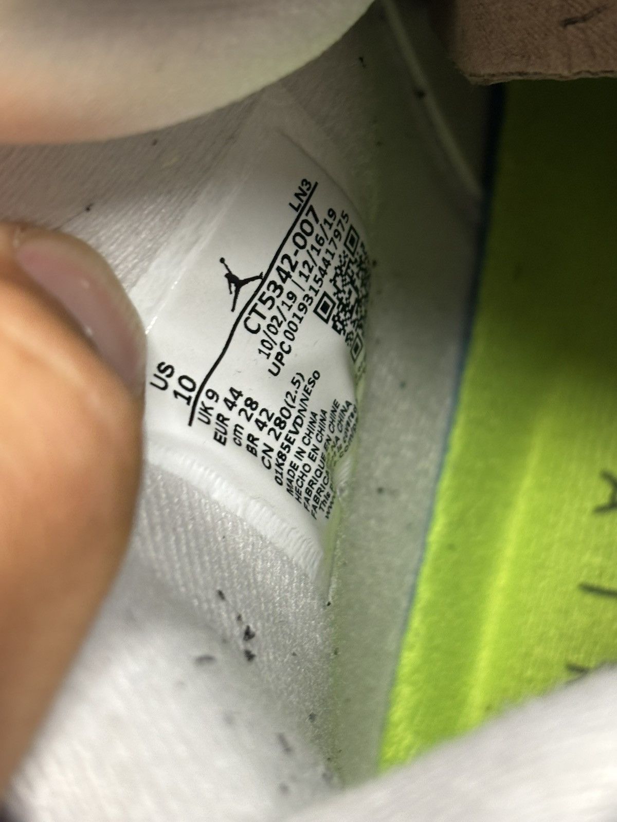 Jordan Brand Air Jordan 4 Retro Neon Size US 10 / EU 43 - 6 Thumbnail