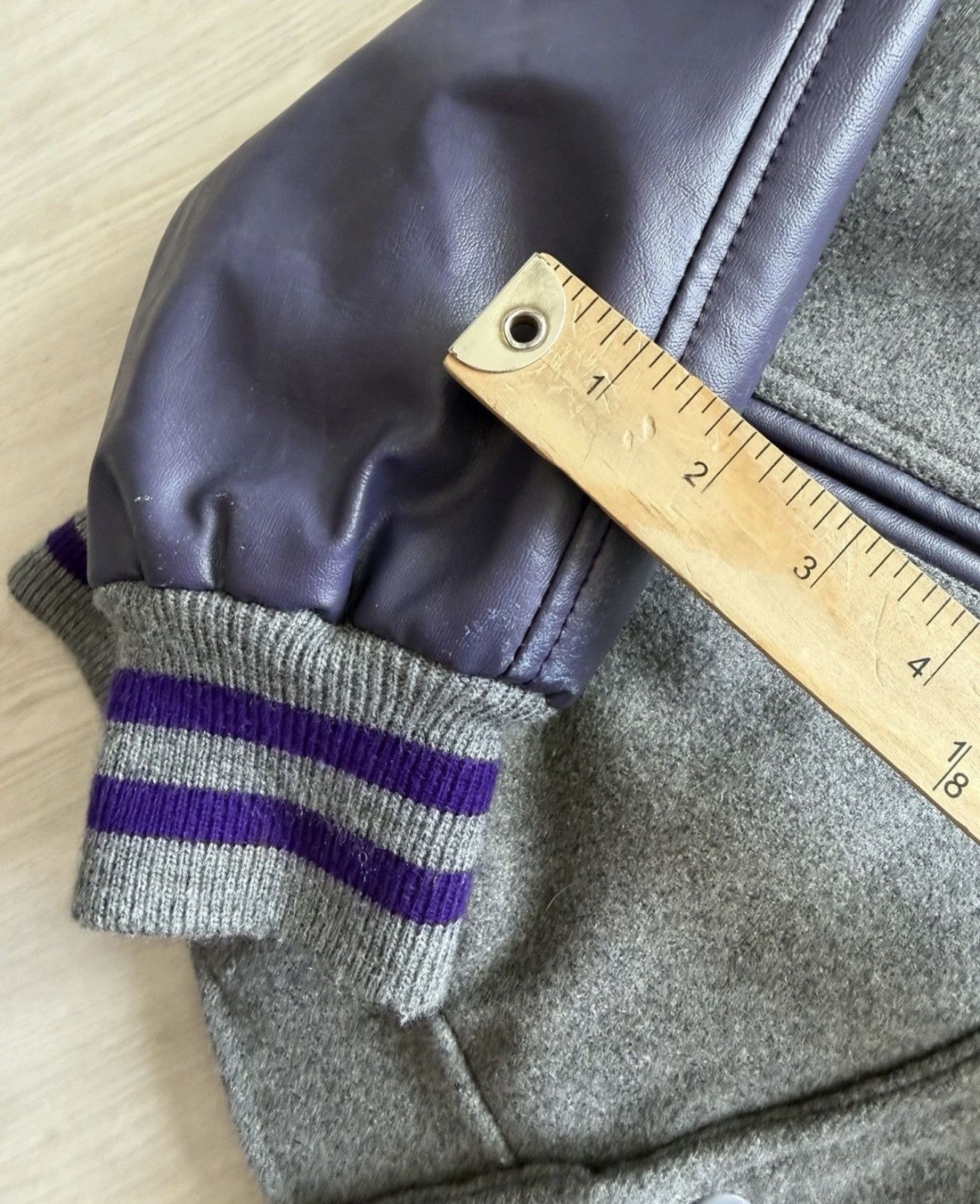 Other Dilly Varsity Letterman Bomber GrayPurple JD Genie Lamp Sz S Size US S / EU 44-46 / 1 - 4 Thumbnail