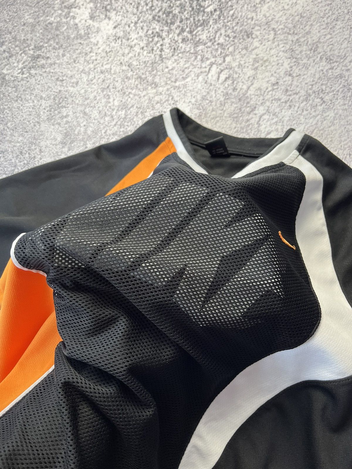 Nike 90's Nike swoosh T-shirt made in USA Drill Size US M / EU 48-50 / 2 - 15 Thumbnail