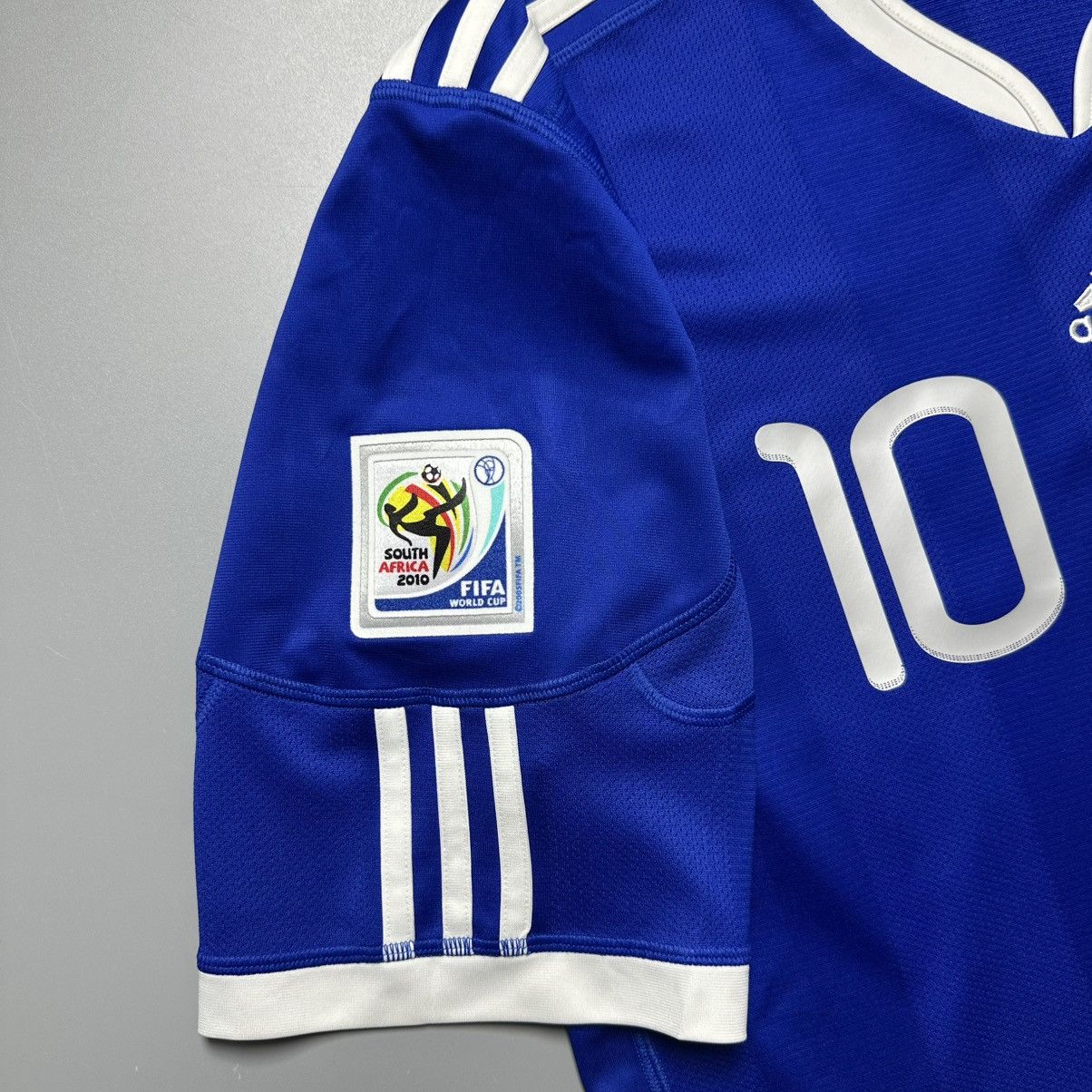 Adidas ARGENTINA ADIDAS 2010 WORLD CUP SOCCER AWAY JERSEY #10 MESSI Size US L / EU 52-54 / 3 - 5 Thumbnail