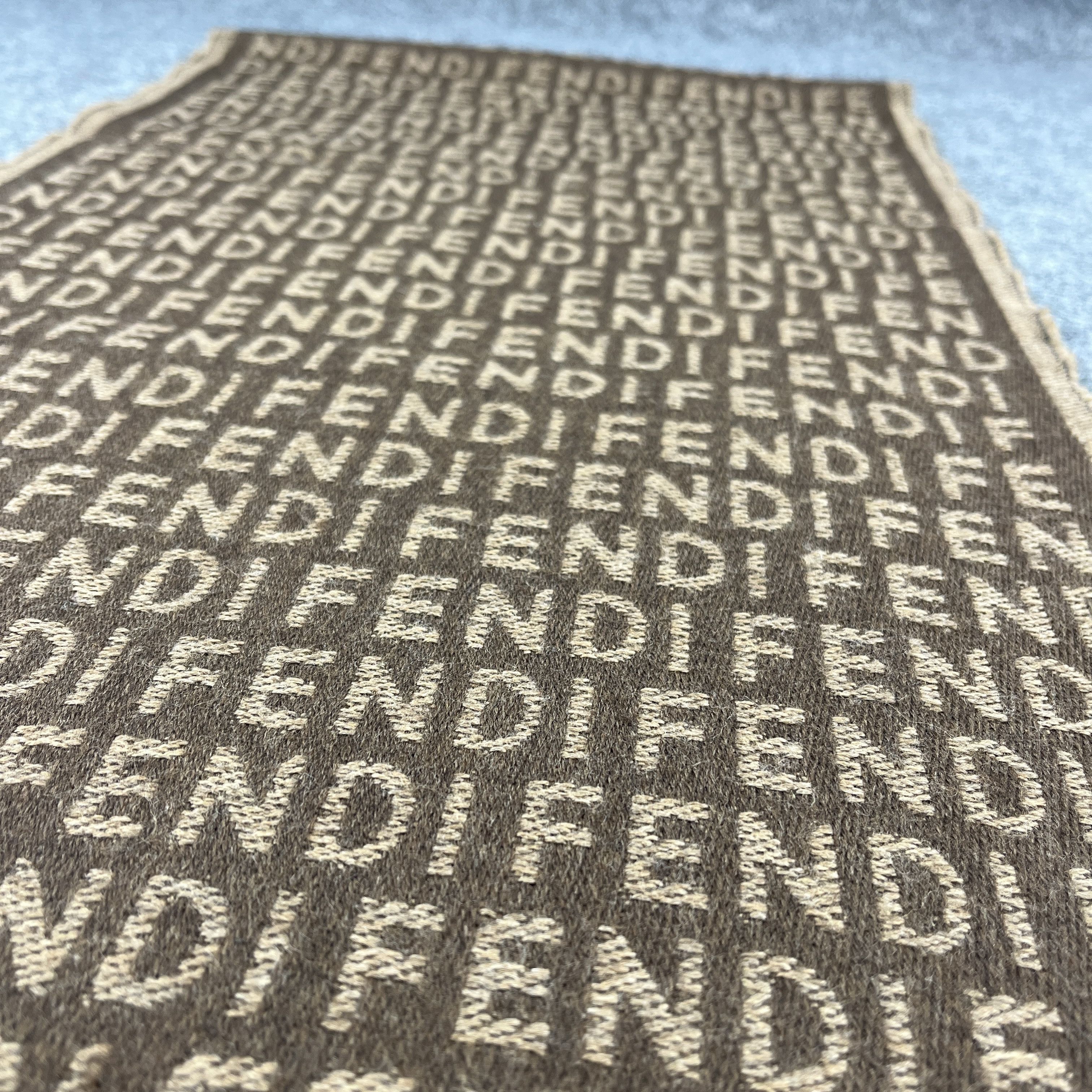 Fendi Scarf / Muffler / Neckwear K048