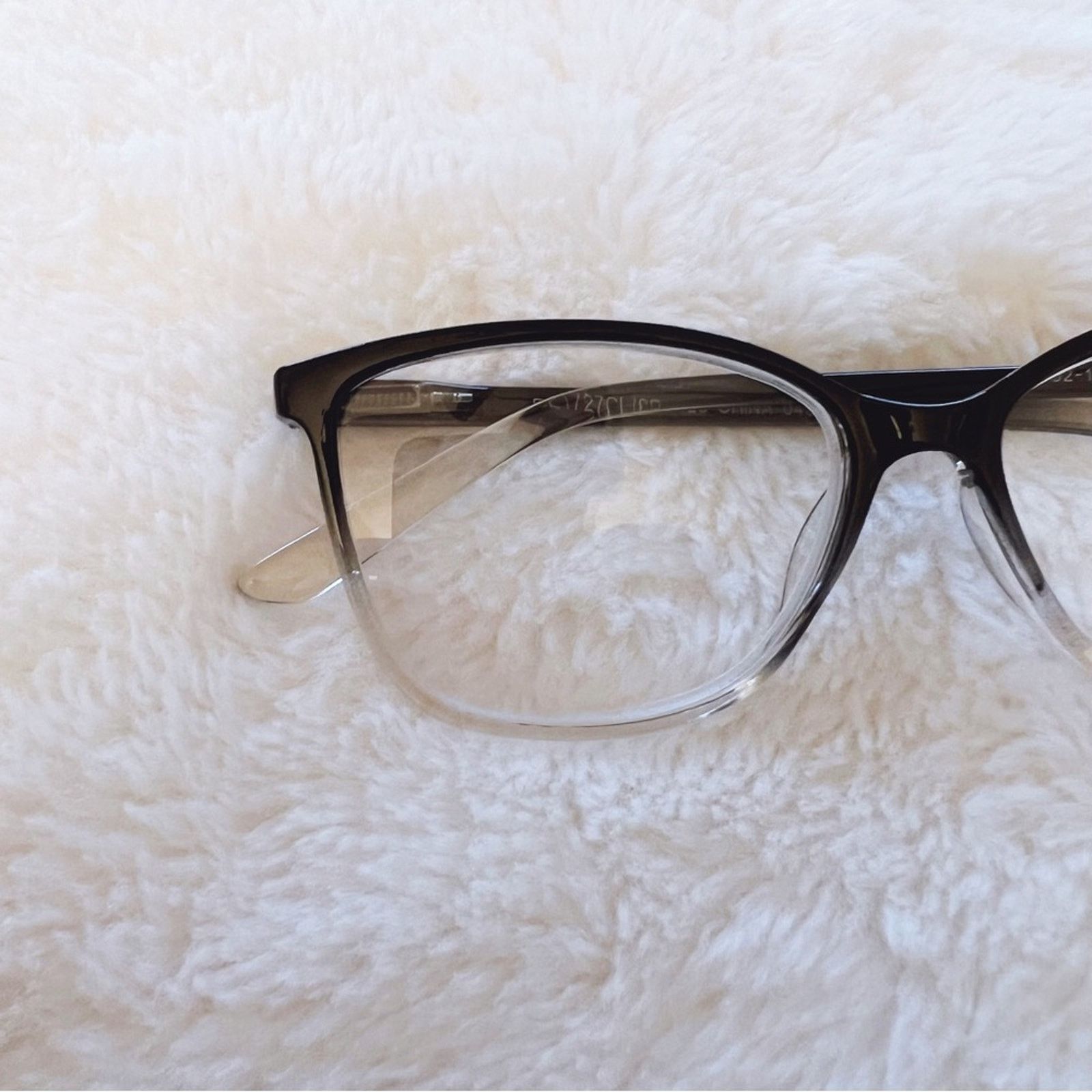 Other Eli Clear & Black Two Tone Reader Glasses Size ONE SIZE - 9 Thumbnail
