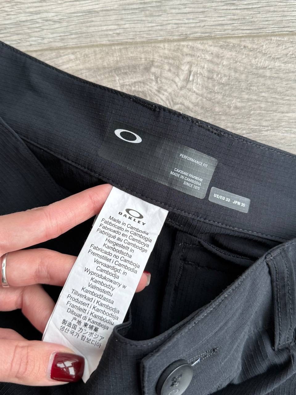 Oakley Oakley cargo shorts Size US 33 - 6 Thumbnail