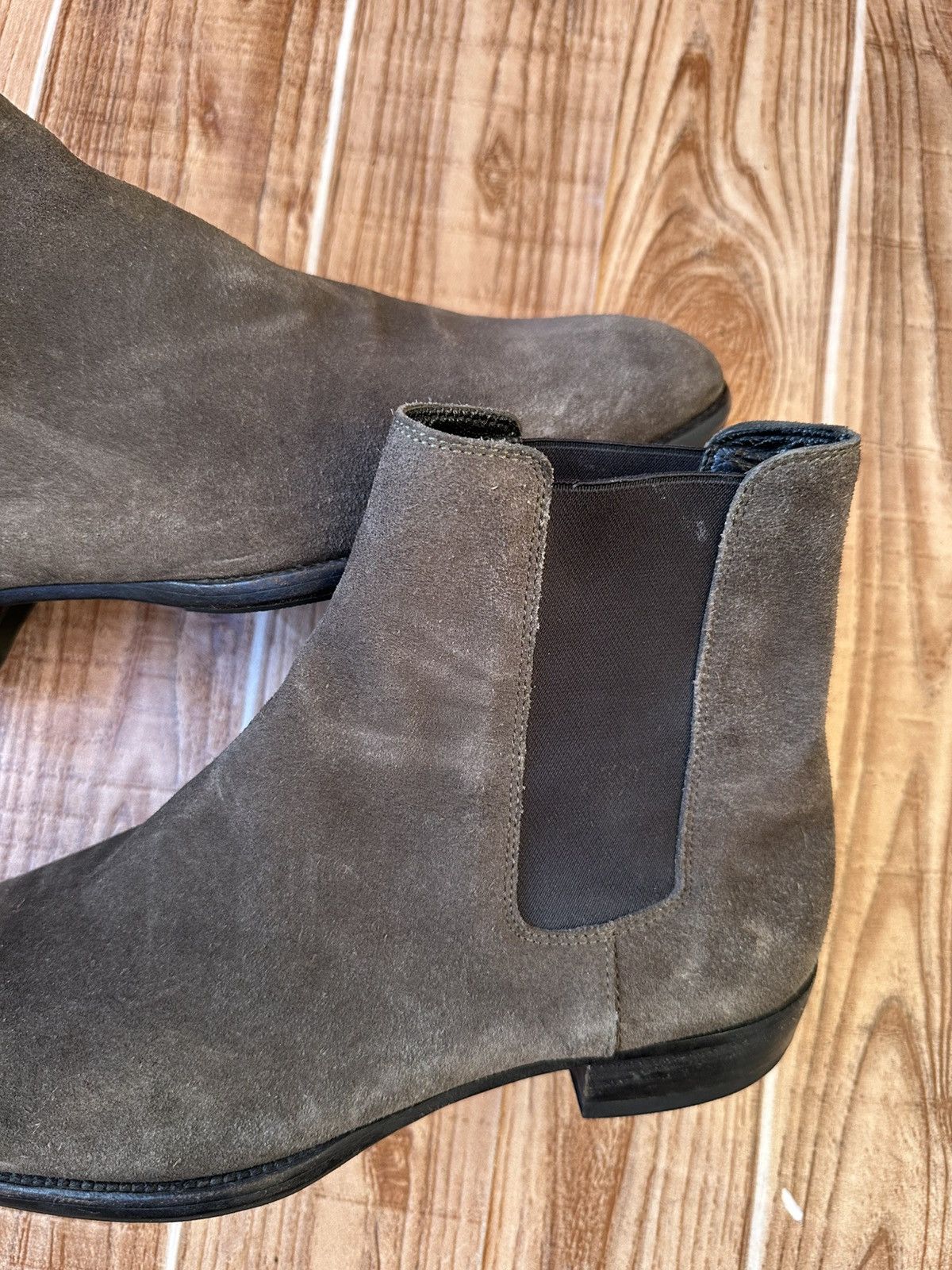 Saint Laurent Paris Saint Laurent Paris Wyatt Gray Chelsea boots Size US 8 / EU 41 - 8 Thumbnail