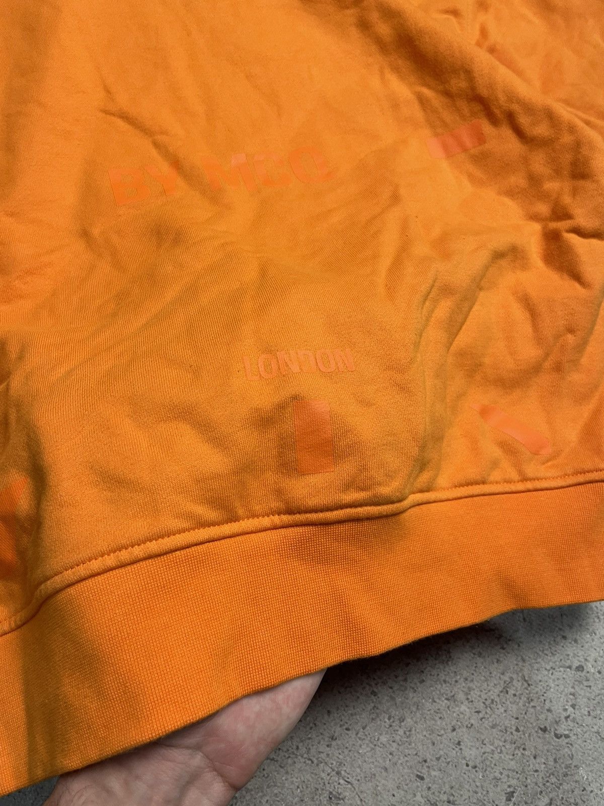 Alexander McQueen 2 pieces Mcq Alexander McQueen cropped hoodie and t shirt XS Size XS / US 0-2 / IT 36-38 - 9 Thumbnail