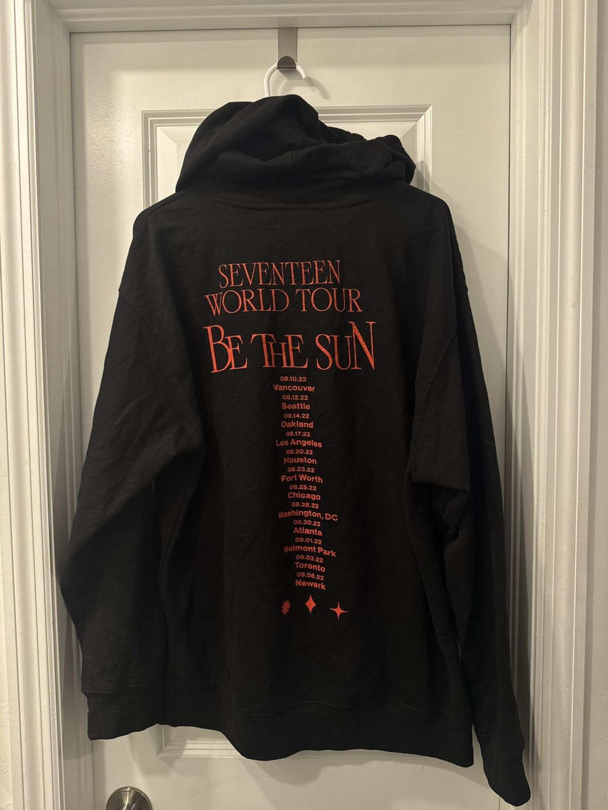 Other Seventeen Be The Sun World Tour K-Pop Hoodie Size L / US 10 / IT 46 - 2 Thumbnail