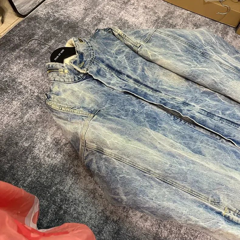 Fear of God Fear of God Season 5 overweight water ripple denim lambswo Size US M / EU 48-50 / 2 - 1 Thumbnail