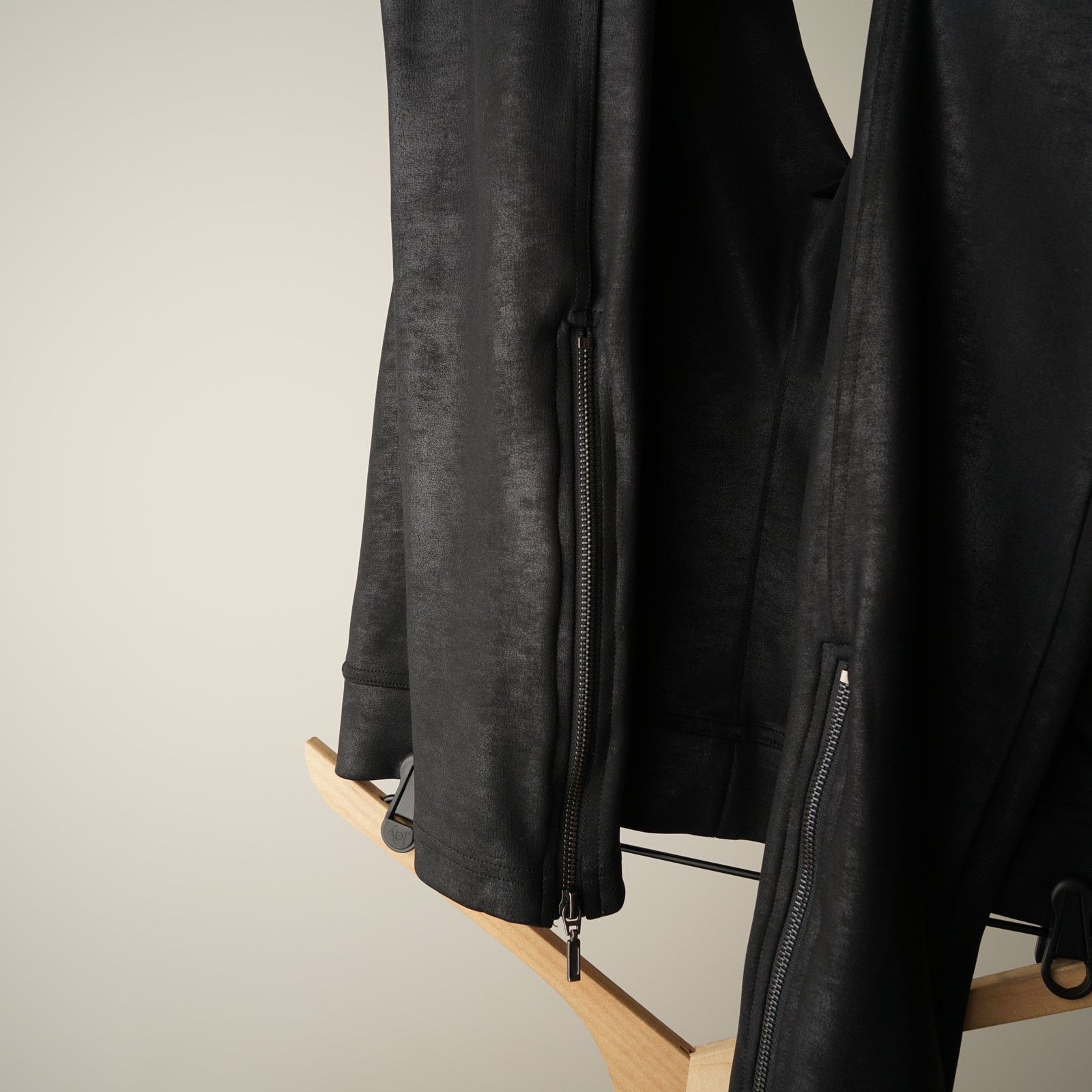 Free People Free People Subtle Metallic Inner Zipper Ankle Pants Black M Size 32" / US 10 / IT 46 - 5 Thumbnail