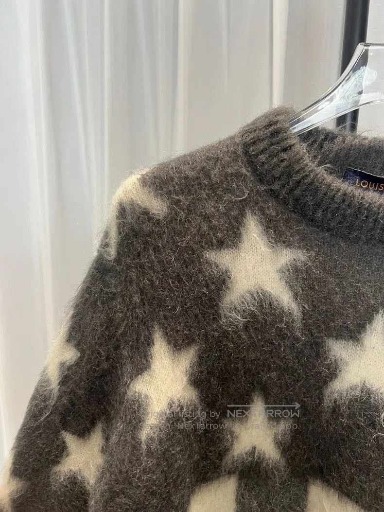 Louis Vuitton Louis Vuitton mohair star sweater. Size US L / EU 52-54 / 3 - 5 Thumbnail