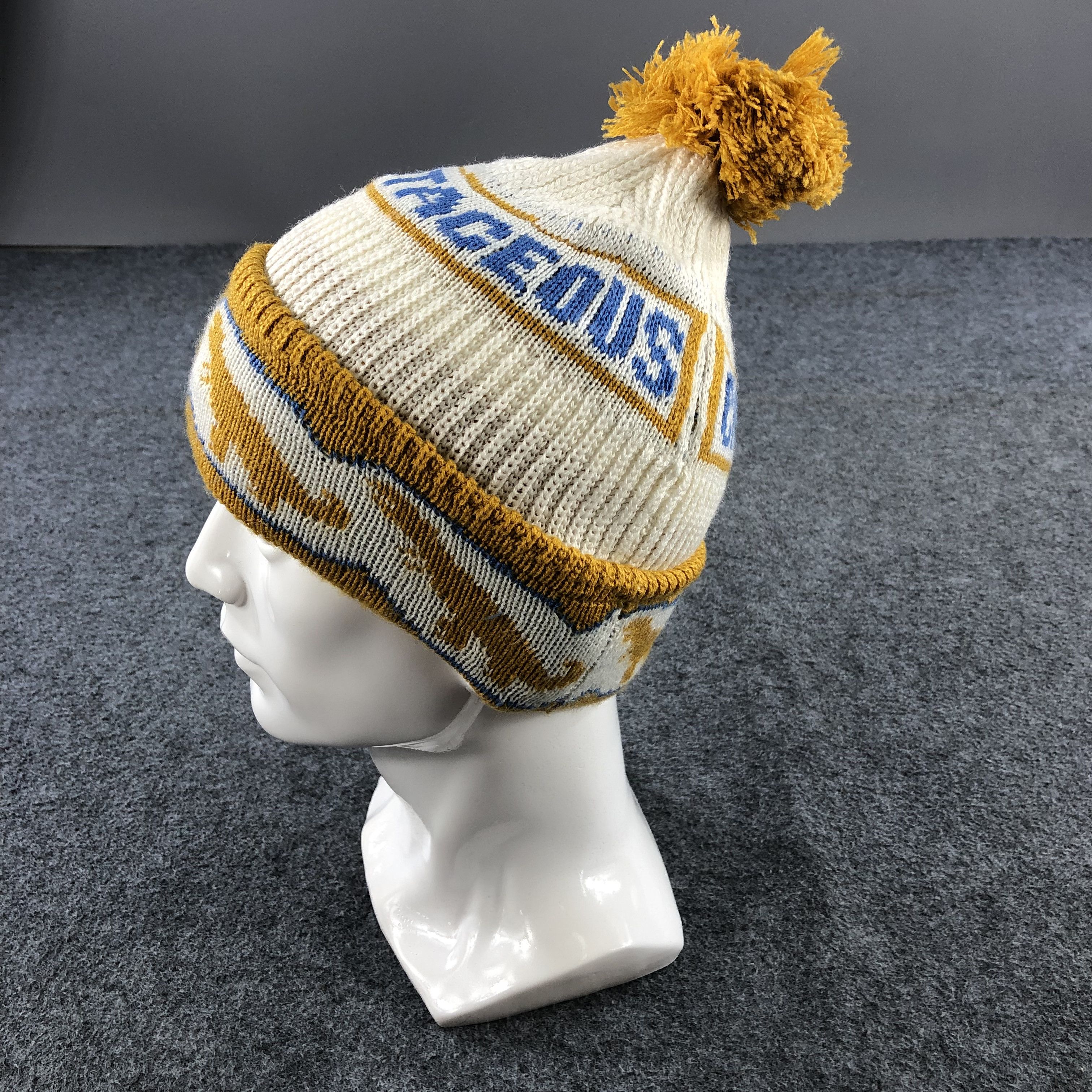 Vintage Cretaceous Bobble Beanie Snowcap Snow Hat B163 Size ONE SIZE - 2 Thumbnail