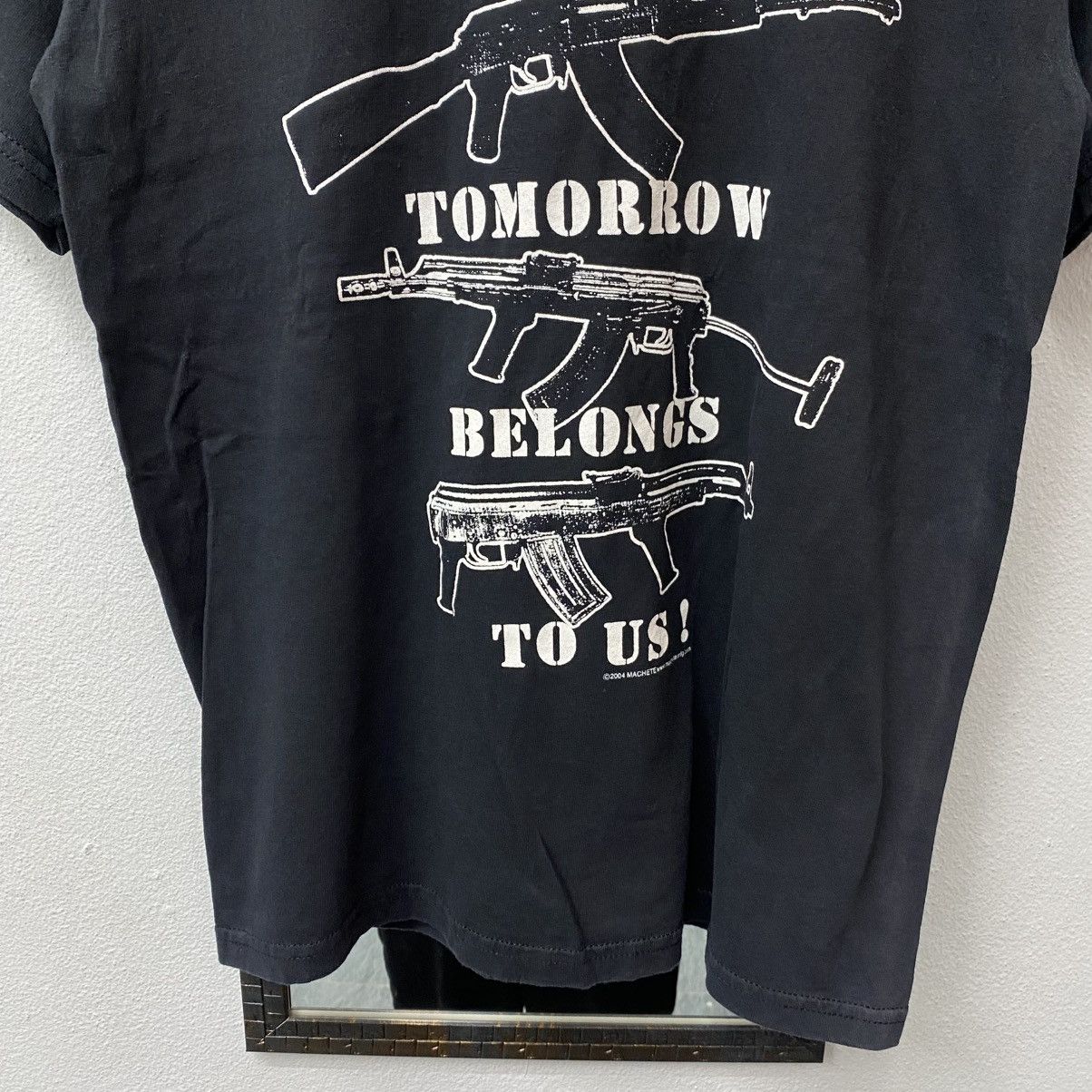 Band Tees Vintage 00s THE CASUALTIES Tomorrow Belongs To Us Tour Tee Size US M / EU 48-50 / 2 - 3 Thumbnail