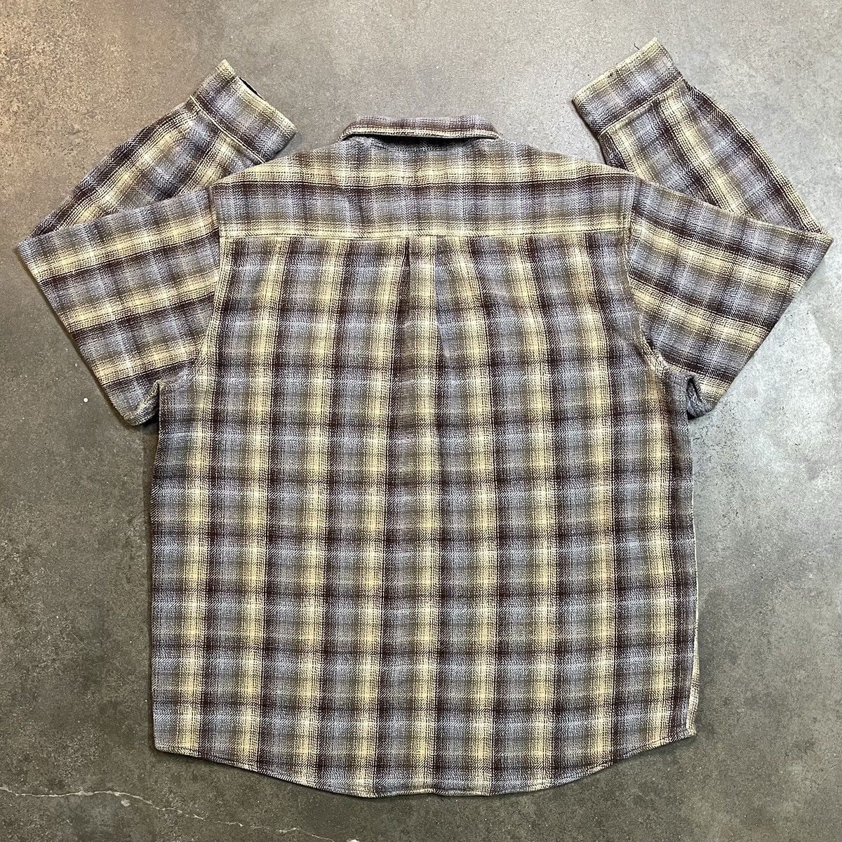 Vintage Vintage Berne Lined Plaid Flannel Shirt Jacket Size US XL / EU 56 / 4 - 5 Thumbnail