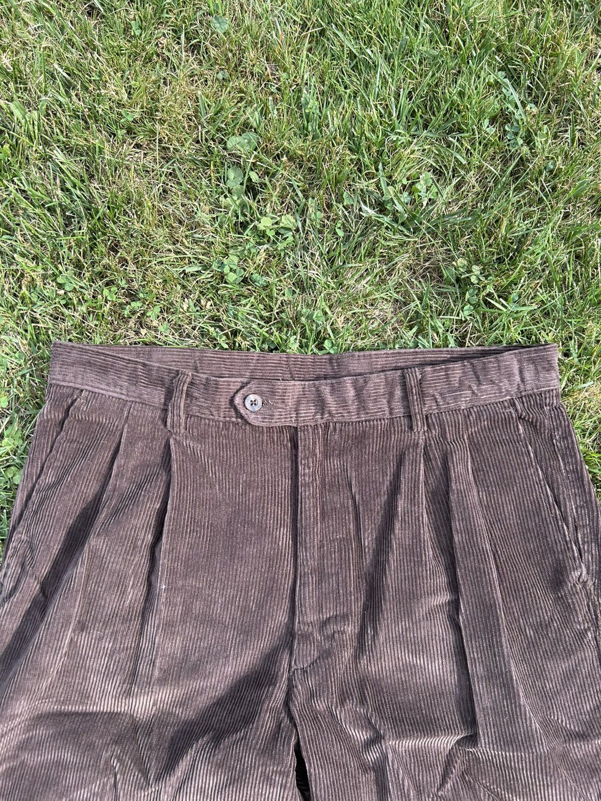 Oleg Cassini Vintage Mocha Corduroy Casual Pants Size US 38 / EU 54 - 2 Thumbnail