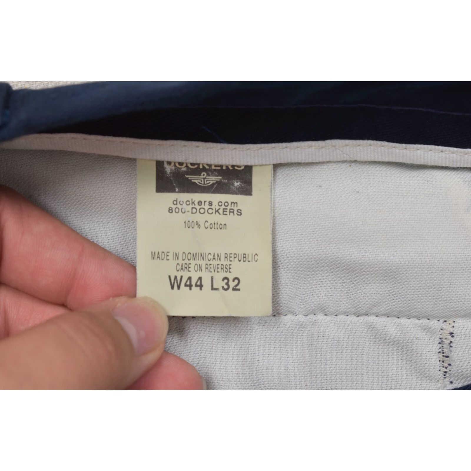 Dockers DOCKERS Pants Navy Blue Chino W44 L32 100% Cotton Classic Fit NWT Womens? Mens? Size US 44 / EU 60 - 7 Thumbnail