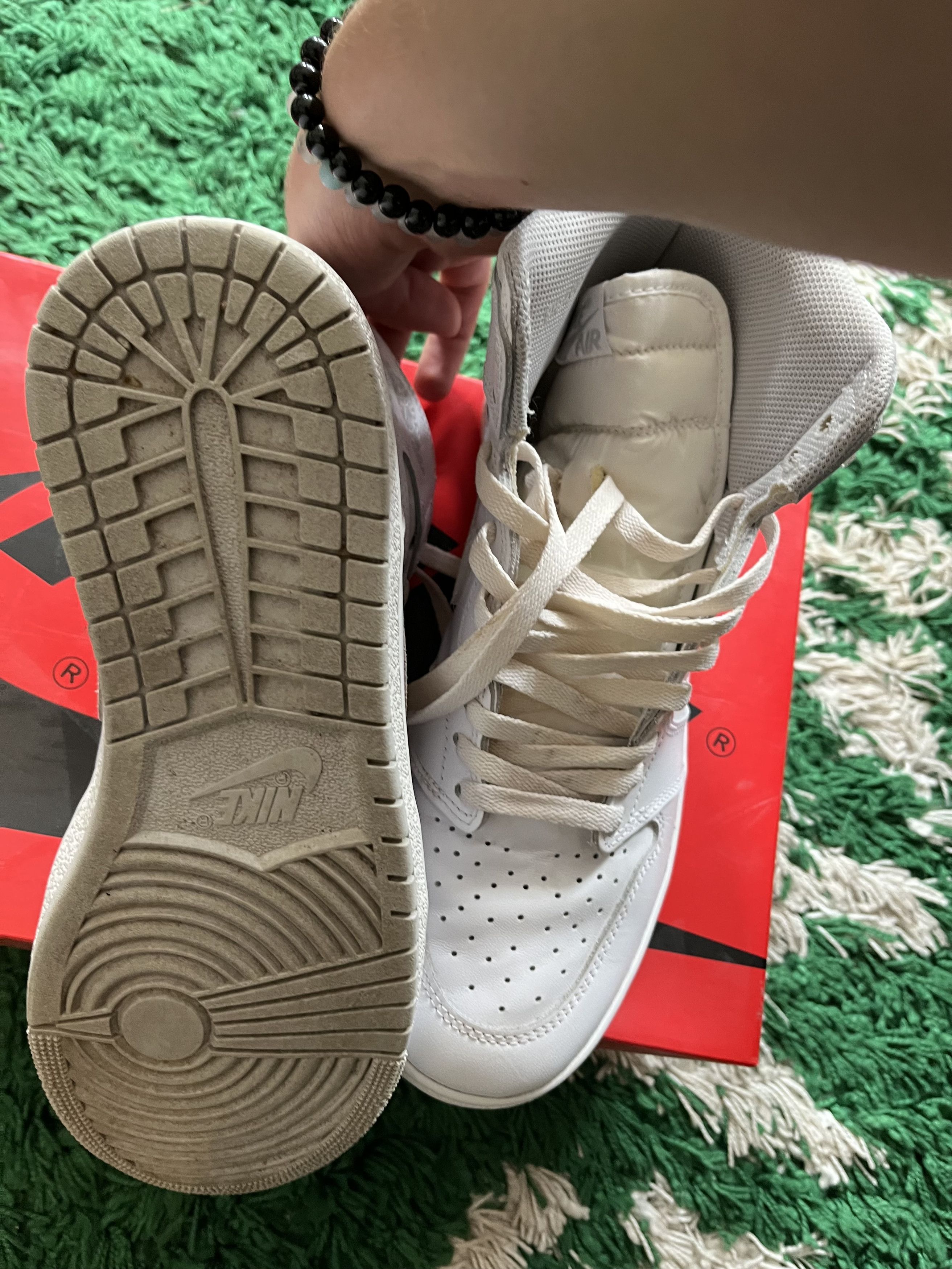 Jordan Brand Nike air jordan 1 high neutral grey Size US 10 / EU 43 - 5 Thumbnail