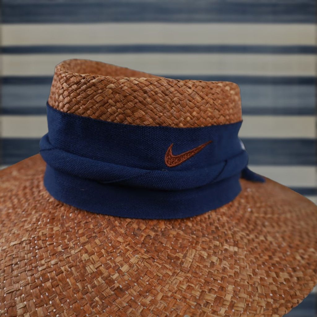 Nike VINTAGE Nike Hat 90s Golf Straw Hat Tan One Size Men OS Tan Hat Nike Swoosh Embroidered Size ONE SIZE - 1 Thumbnail