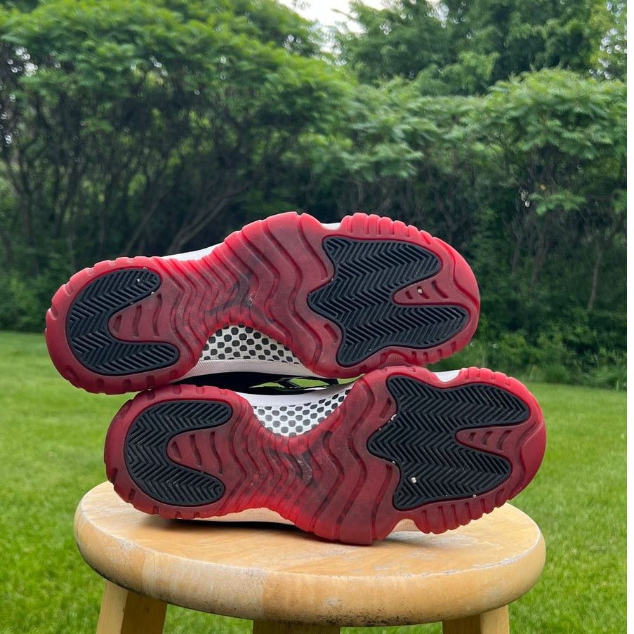 Jordan Brand × Nike Nike Air Jordan 11 Retro Bred 2019 Men's Shoes - Size 7 Size US 7 / EU 40 - 8 Thumbnail