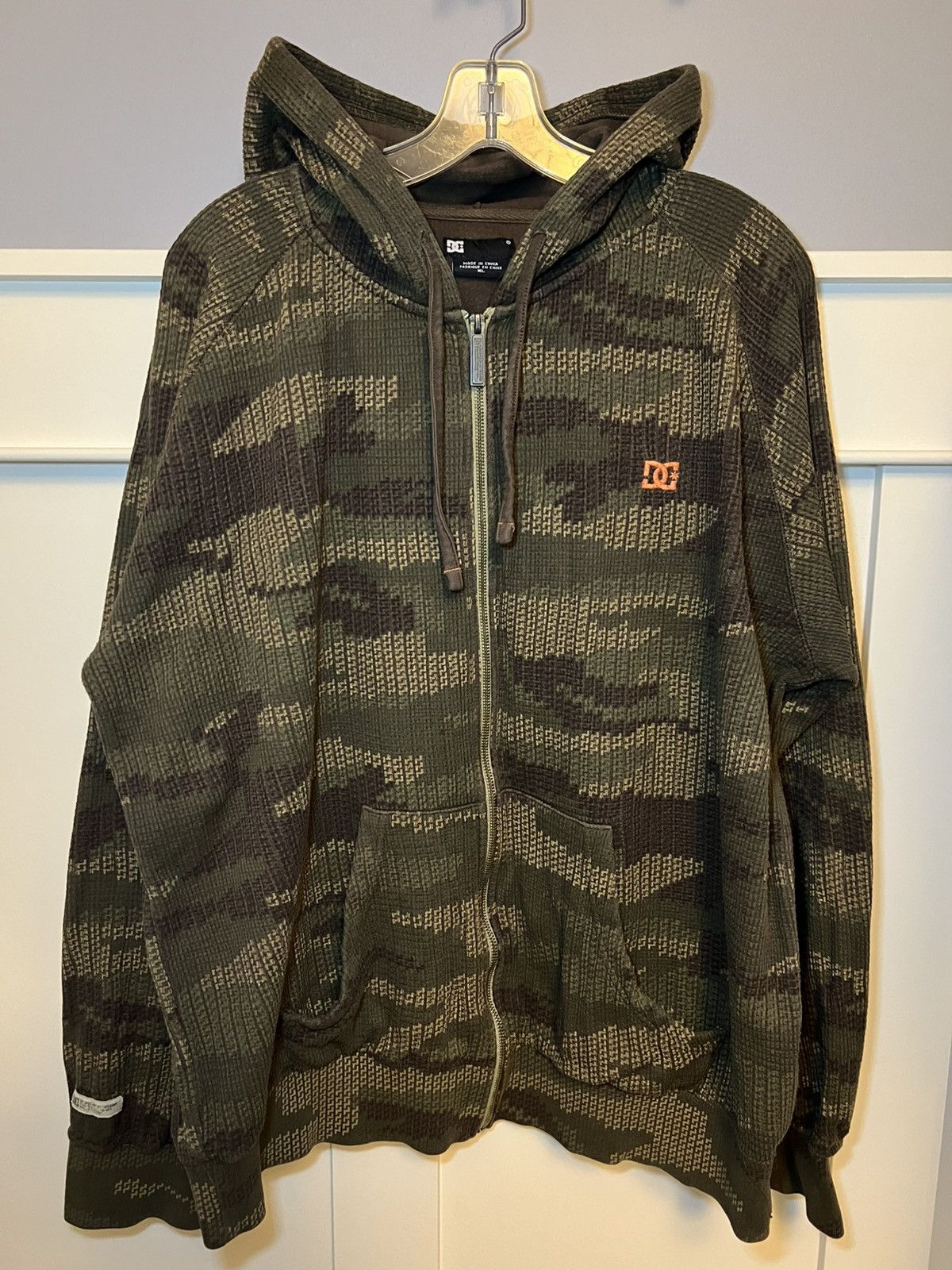 DC Vintage DC thermal digital camo zip-up hoodie Size US XL / EU 56 / 4 - 1 Thumbnail