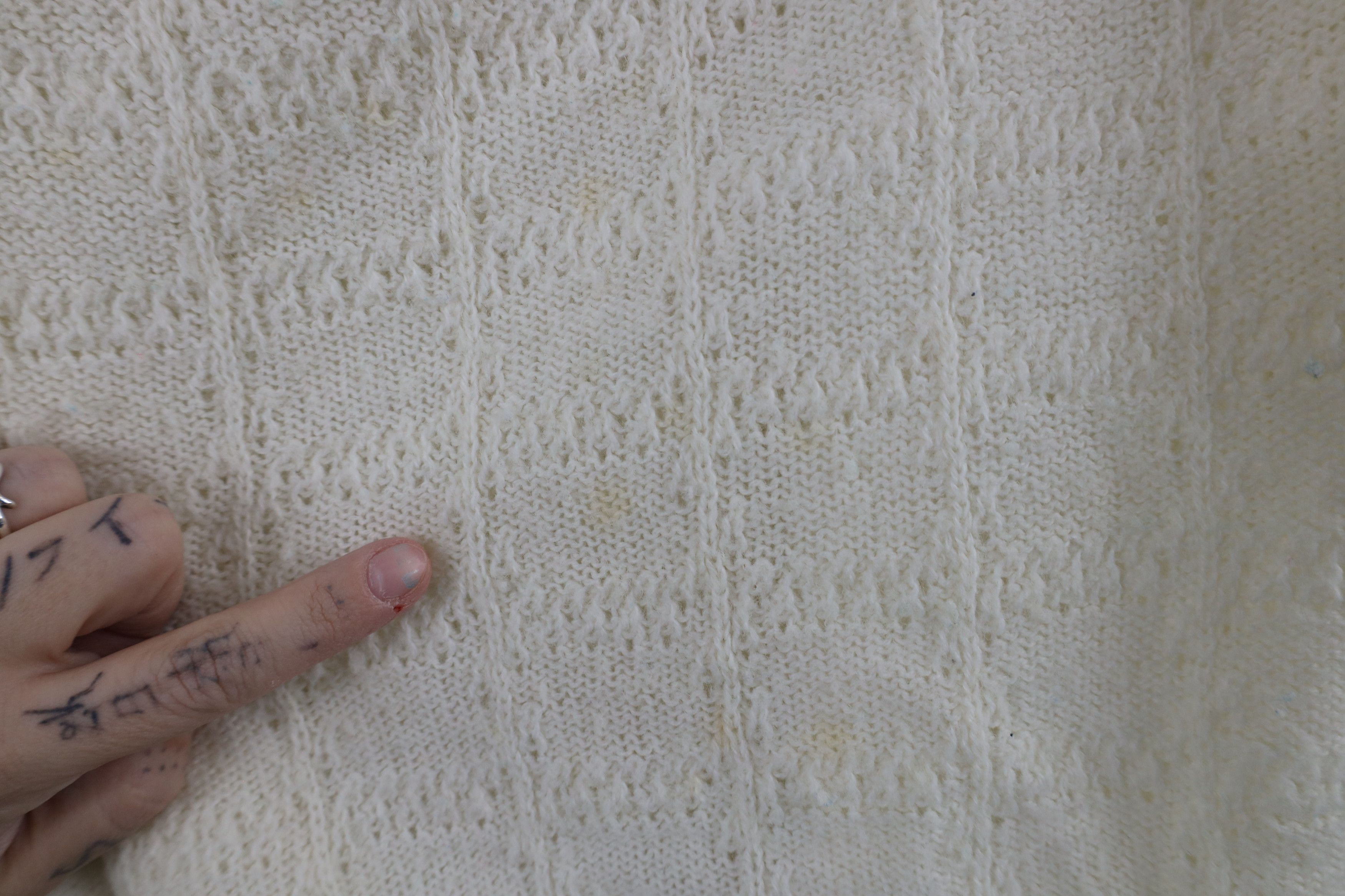 Vintage Vintage 60s Streetwear Frilly Knit Sweater Cream USA Size M / US 6-8 / IT 42-44 - 5 Thumbnail