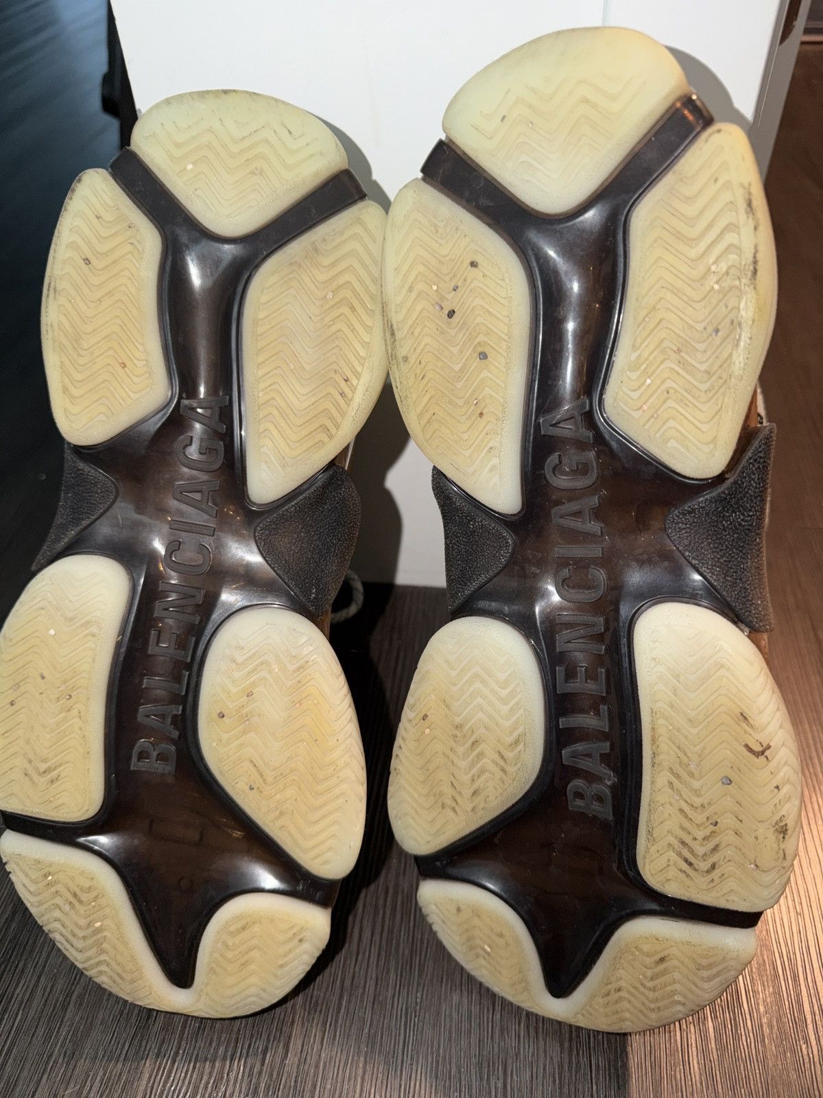 Balenciaga BALENCIAGA “TRIPLE S” Size US 9 / EU 42 - 5 Thumbnail