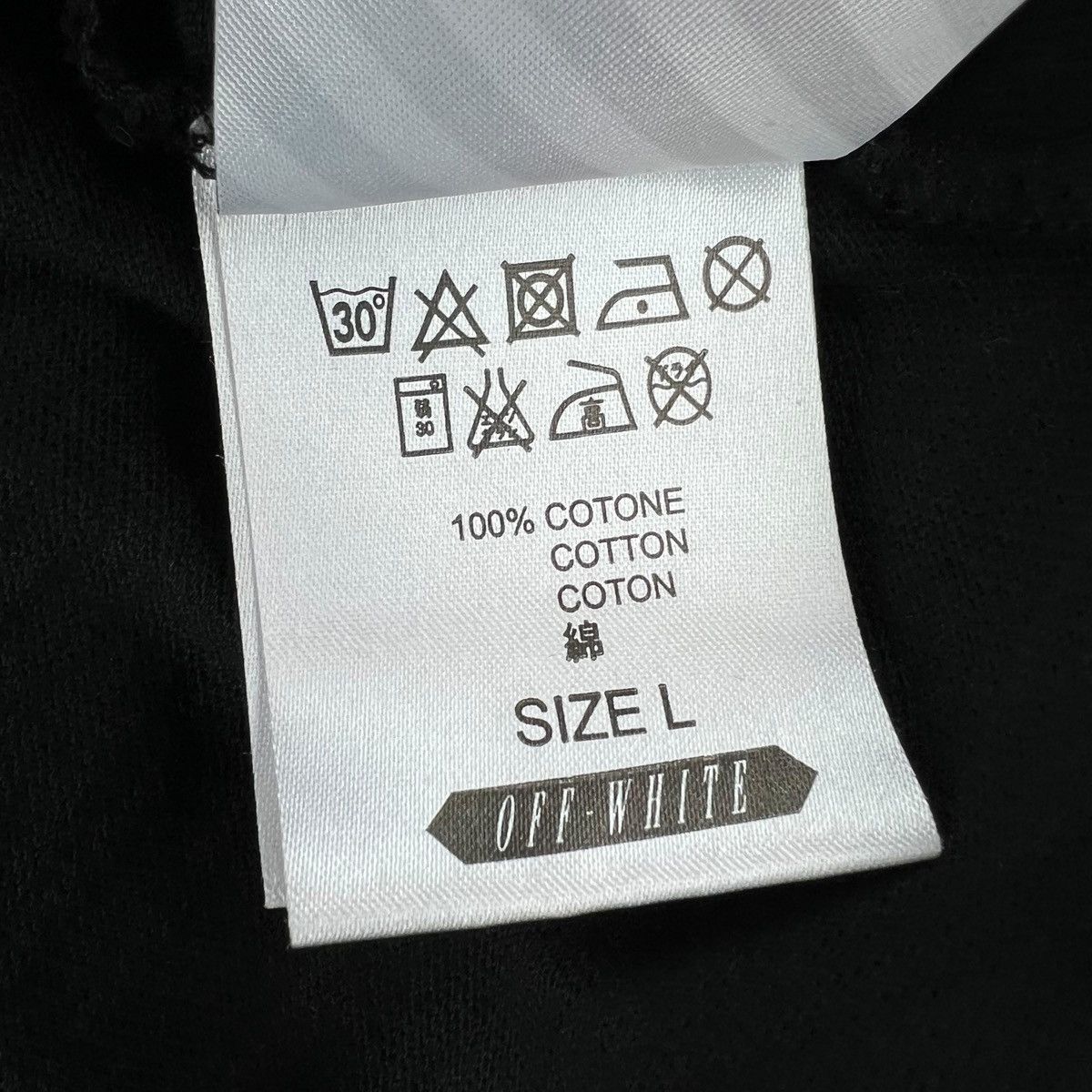 Off-White Off-White Caravaggio Black T Shirt Size US L / EU 52-54 / 3 - 5 Thumbnail
