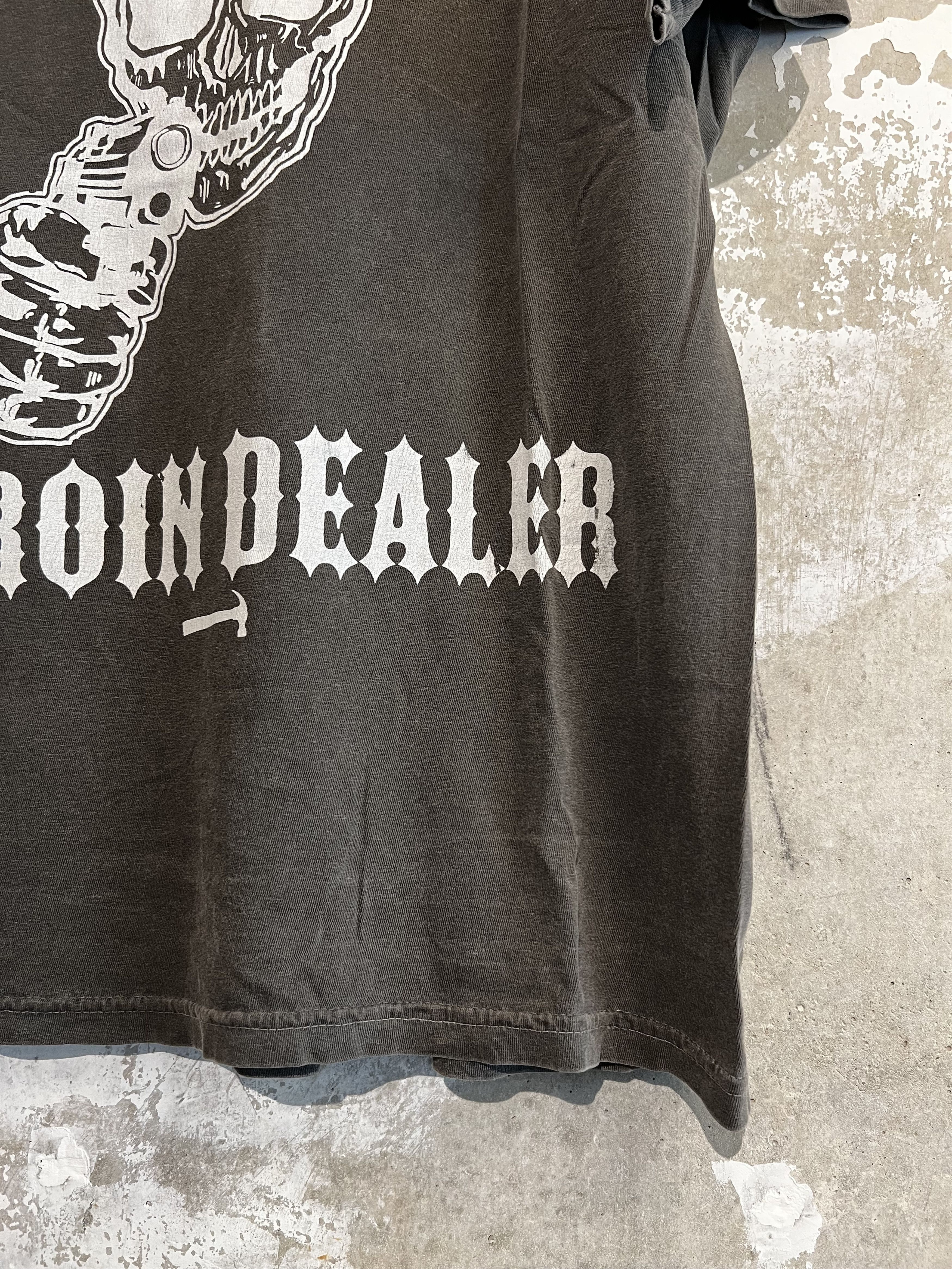 Warren Lotas Warren Lotas "Shoot Your Local Heroin Dealer" T-shirt grey Size US L / EU 52-54 / 3 - 5 Thumbnail