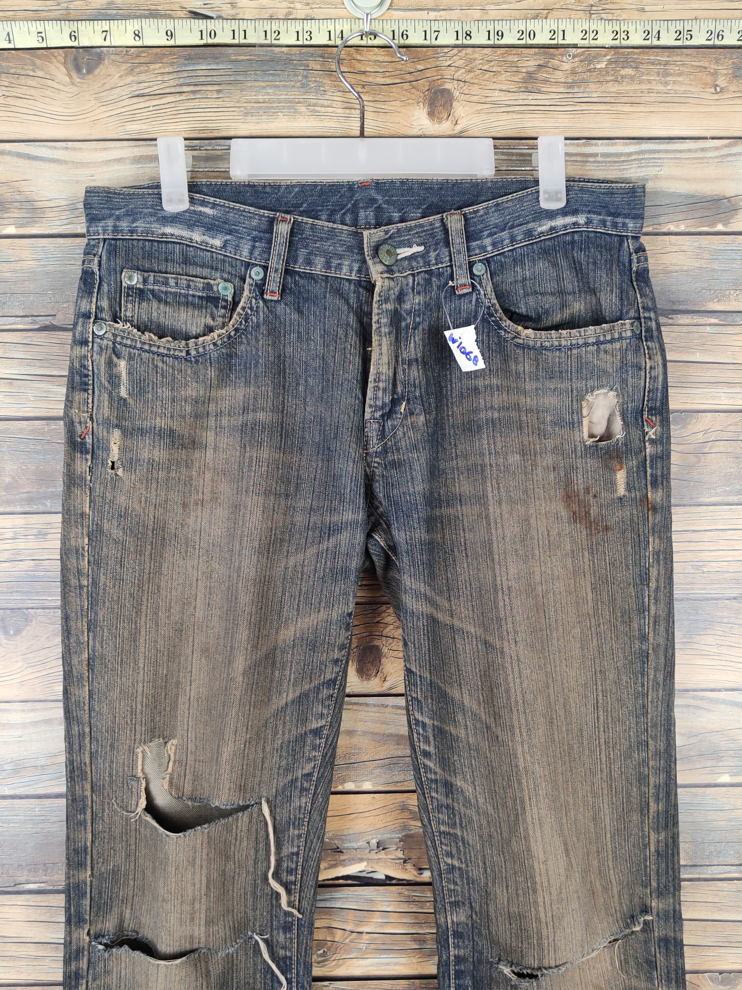 Japanese Brand Uniqlo Dark Blue Distressed Ripped Jeans #W1068 Size US 31 - 2 Thumbnail