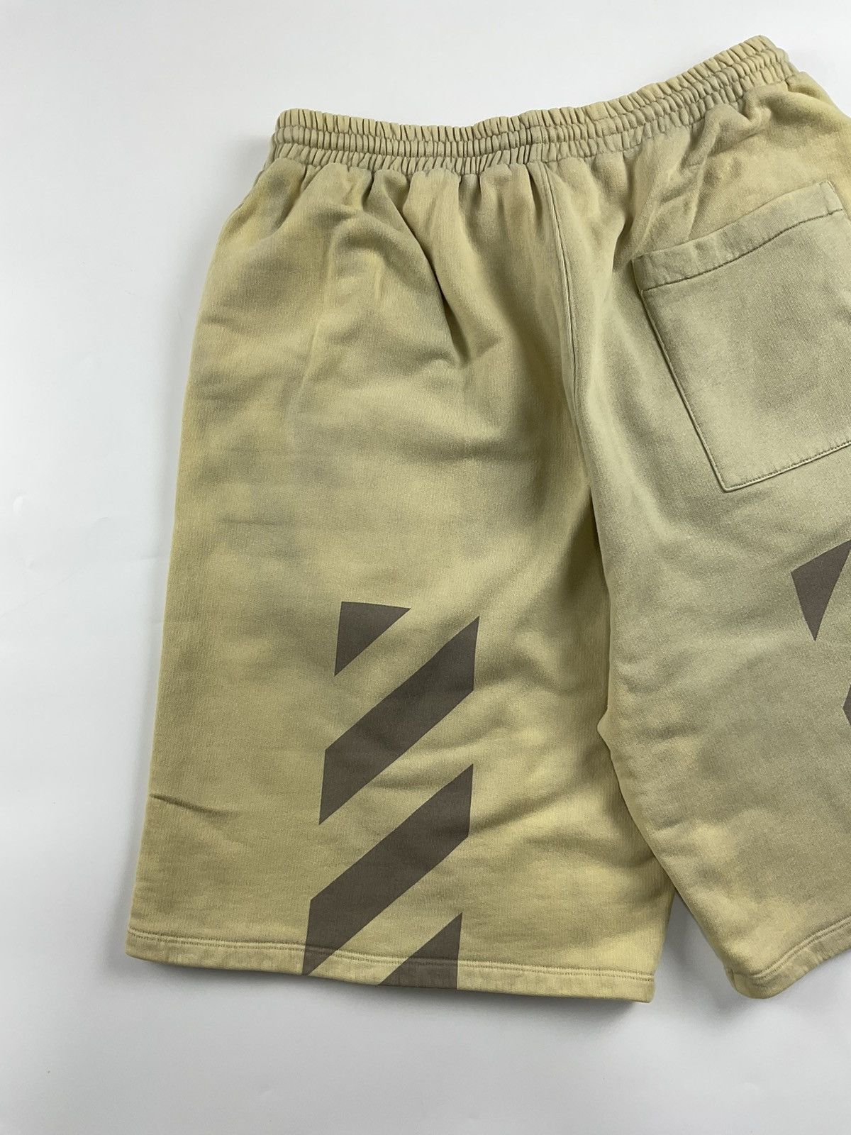 Off-White Off White Diagonal Sweatshort Size US 34 / EU 50 - 7 Thumbnail