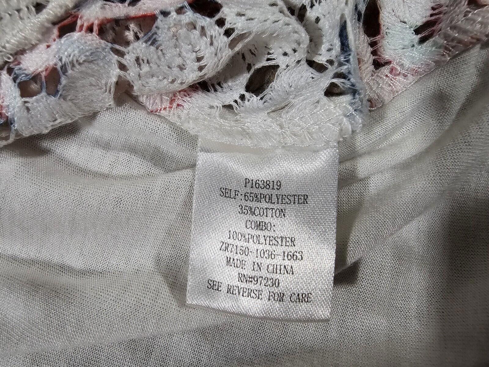 Almost Famous Almost Famous Off White Crochet Crop Top Size S Women's Size S / US 4 / IT 40 - 6 Thumbnail