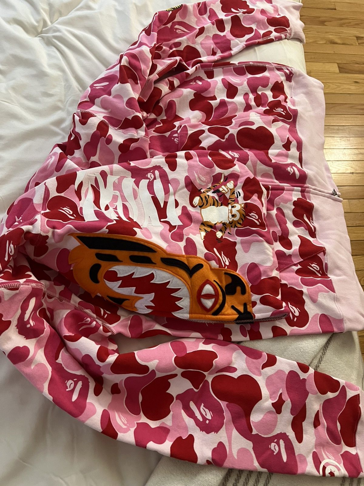 Bape Bape Tiger Hoodie Size US XXL / EU 58 / 5 - 5 Thumbnail