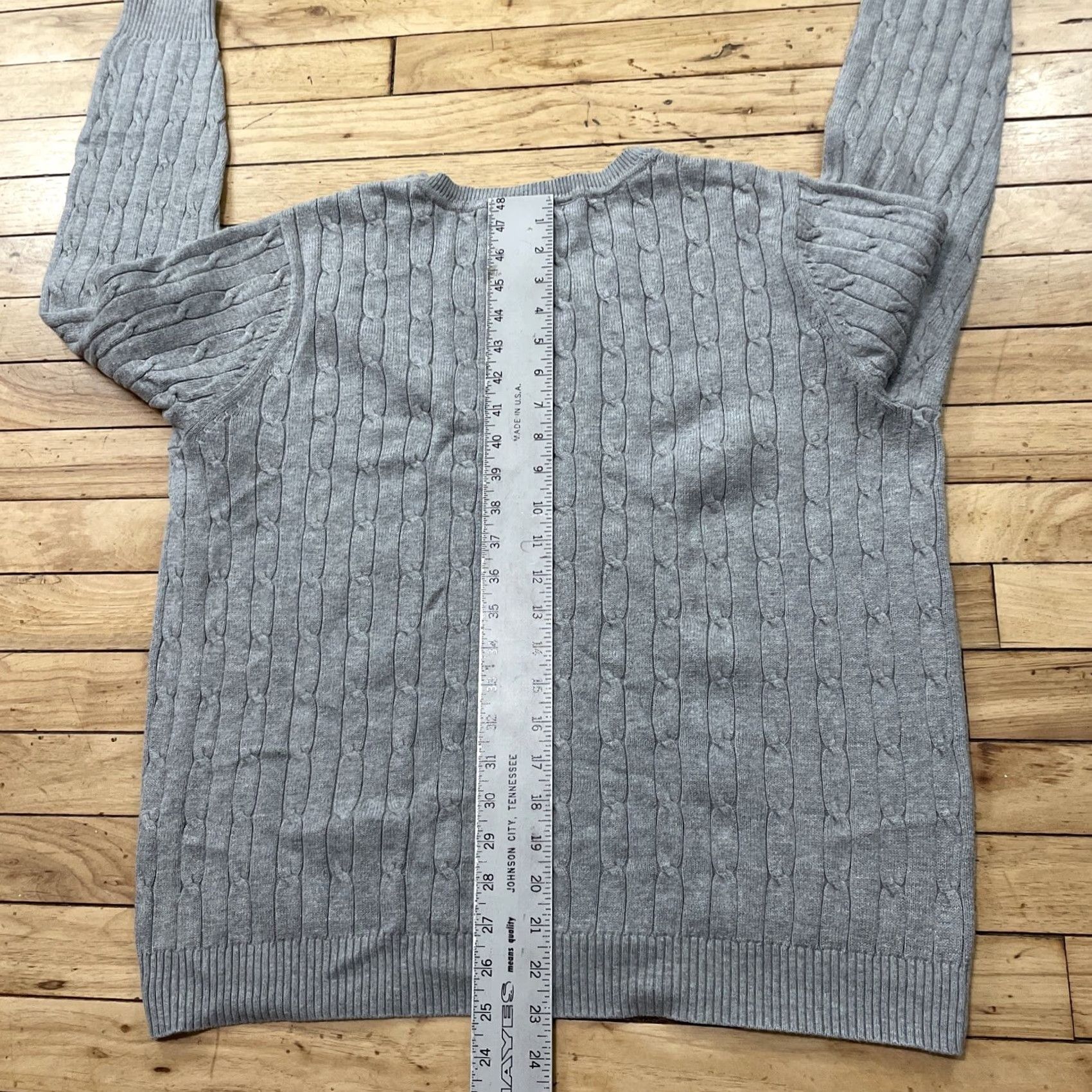Vintage VENEZIA Vneck CableKnit Sweater Womens 18/20W XL Gray Silver Classic Knit XL Size 3XL / US 20-22 - 6 Thumbnail