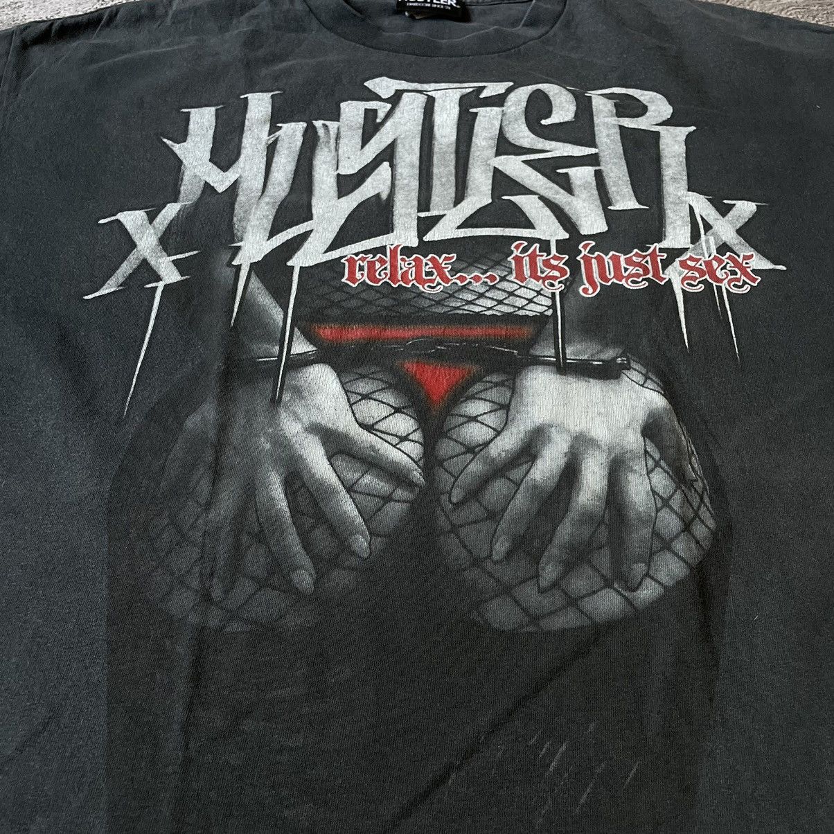 Vintage Vintage Y2K Hustler Graphic Tee Sun Faded Streetwear XXL Size US XXL / EU 58 / 5 - 4 Thumbnail