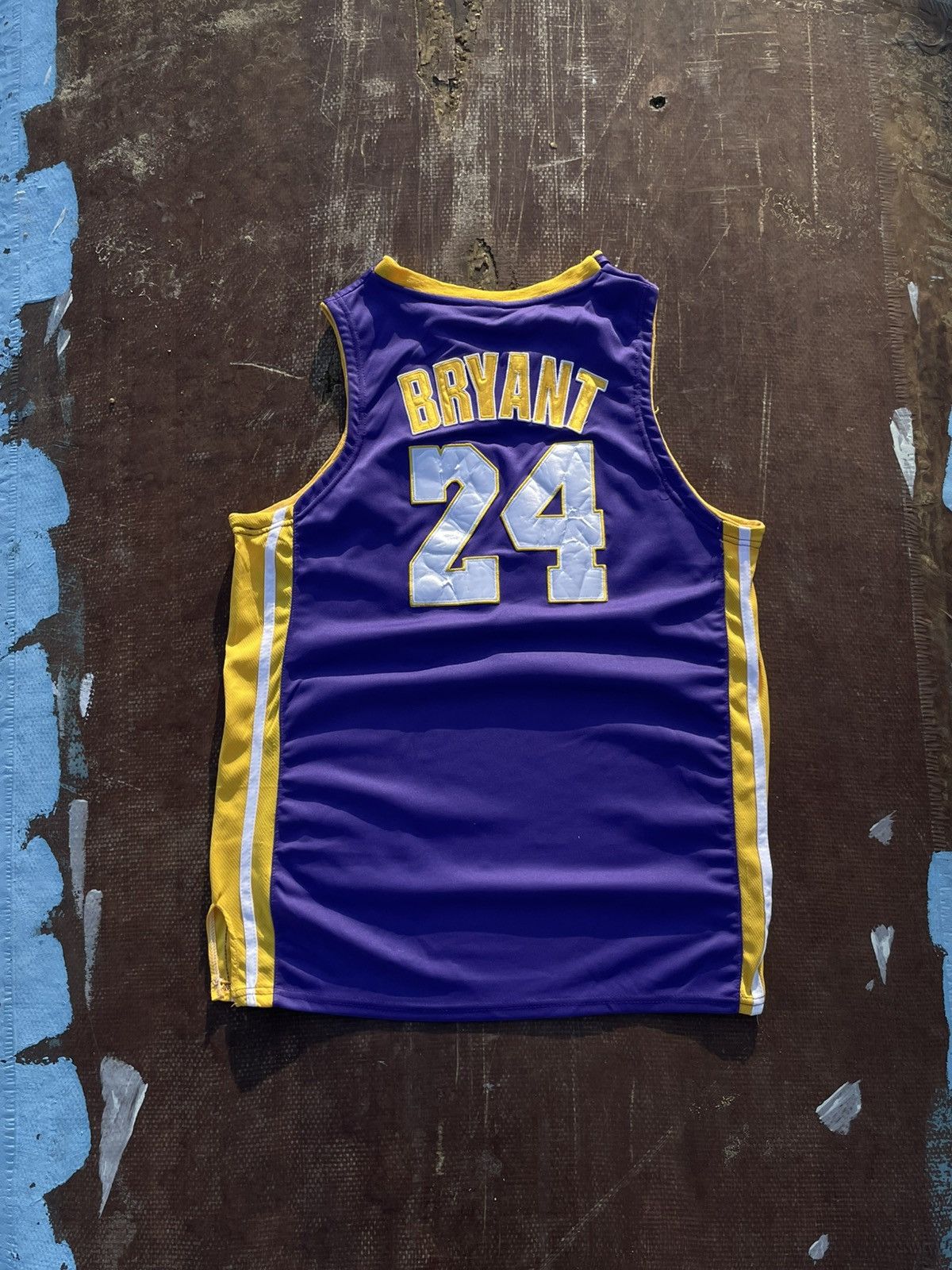 NBA LACKERS JERSEY 24 KOBE Size US XL / EU 56 / 4 - 7 Thumbnail