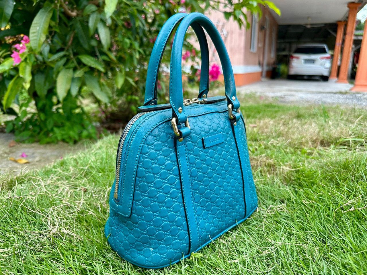 Gucci Authentic Gucci Micro Guccisima Leather Small Dome Bag Size ONE SIZE - 3 Thumbnail