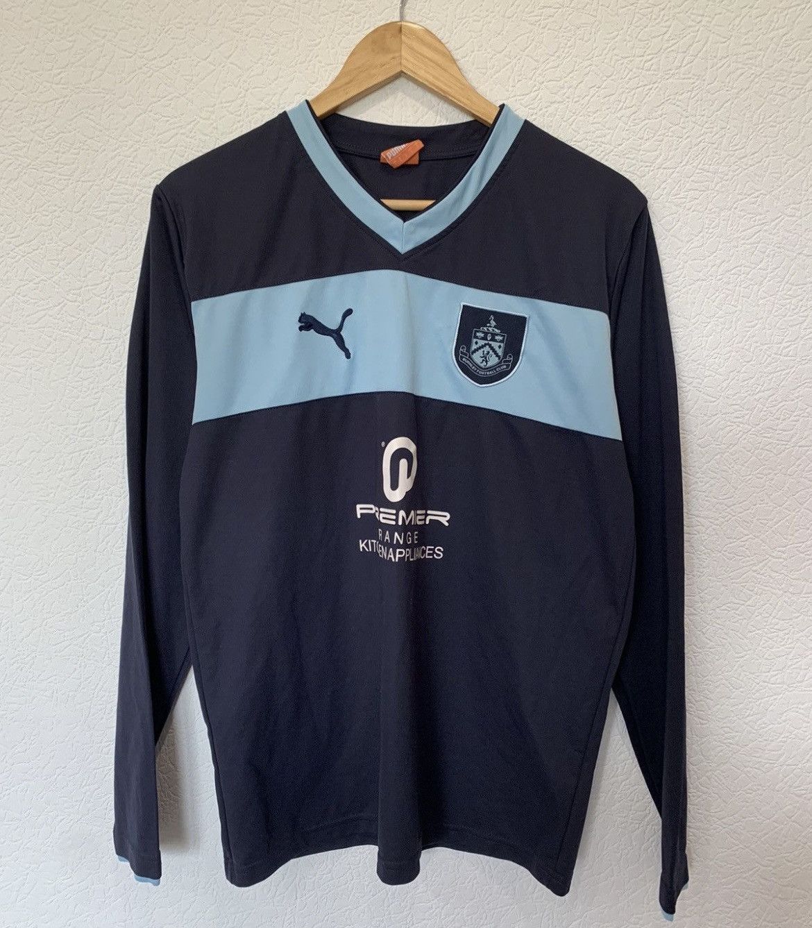 BURNLEY PUMA LONGSLEEVE 2012/2013 THIRD KIT SOCCER JERSEY