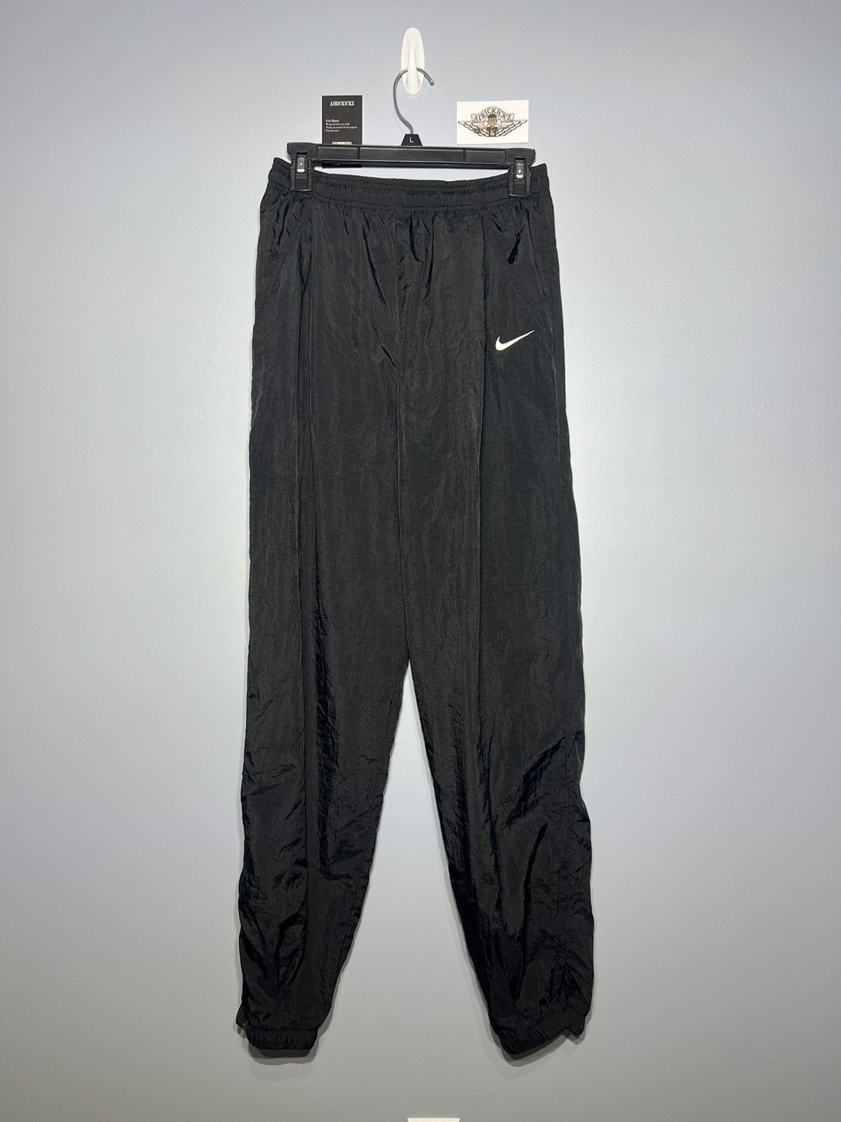 Vintage Nike windbreaker pants men's size medium