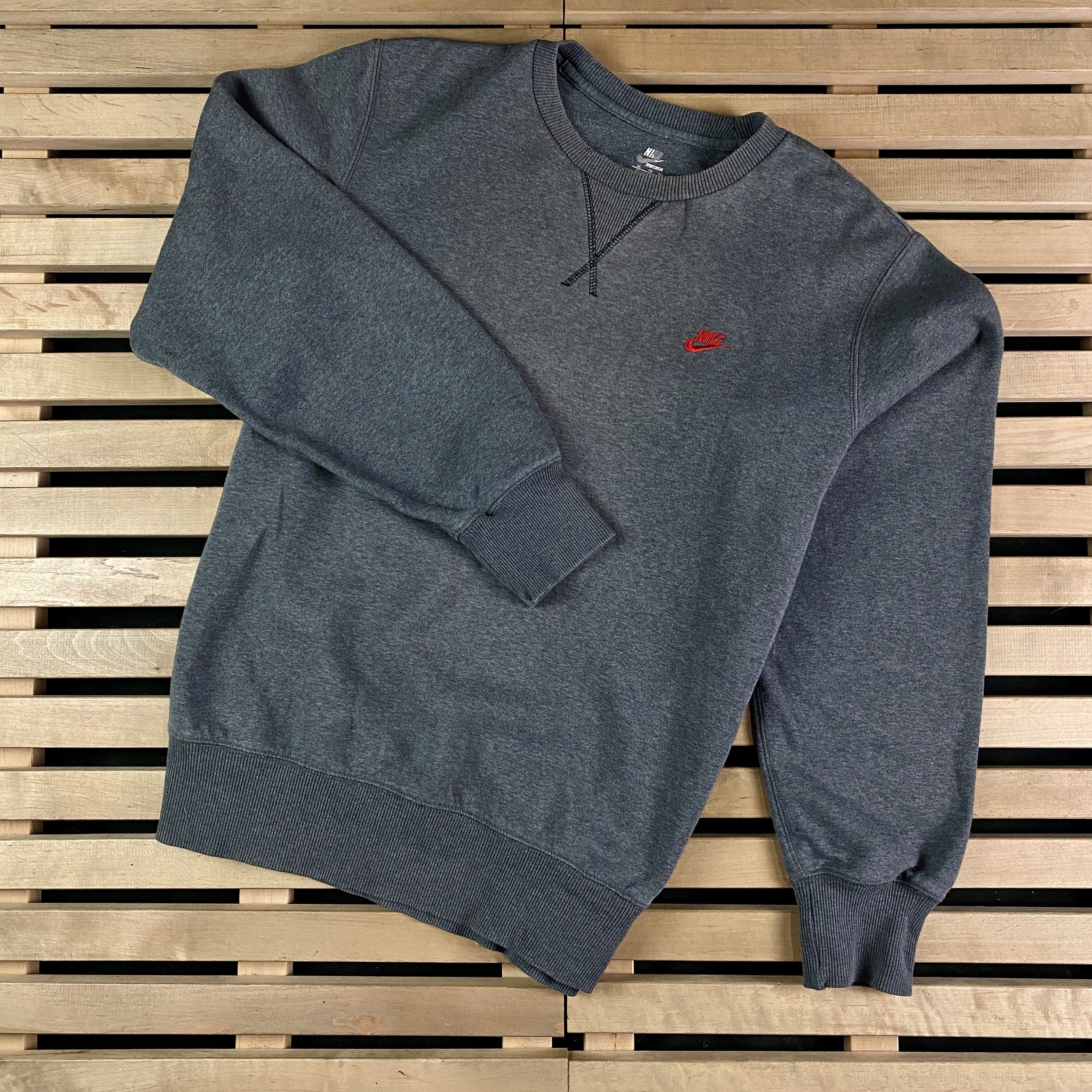 Nike × Vintage Men’s Sweatshirt Long Sleeves Nike Vintage Size XL Gray Size US XL / EU 56 / 4 - 1 Thumbnail