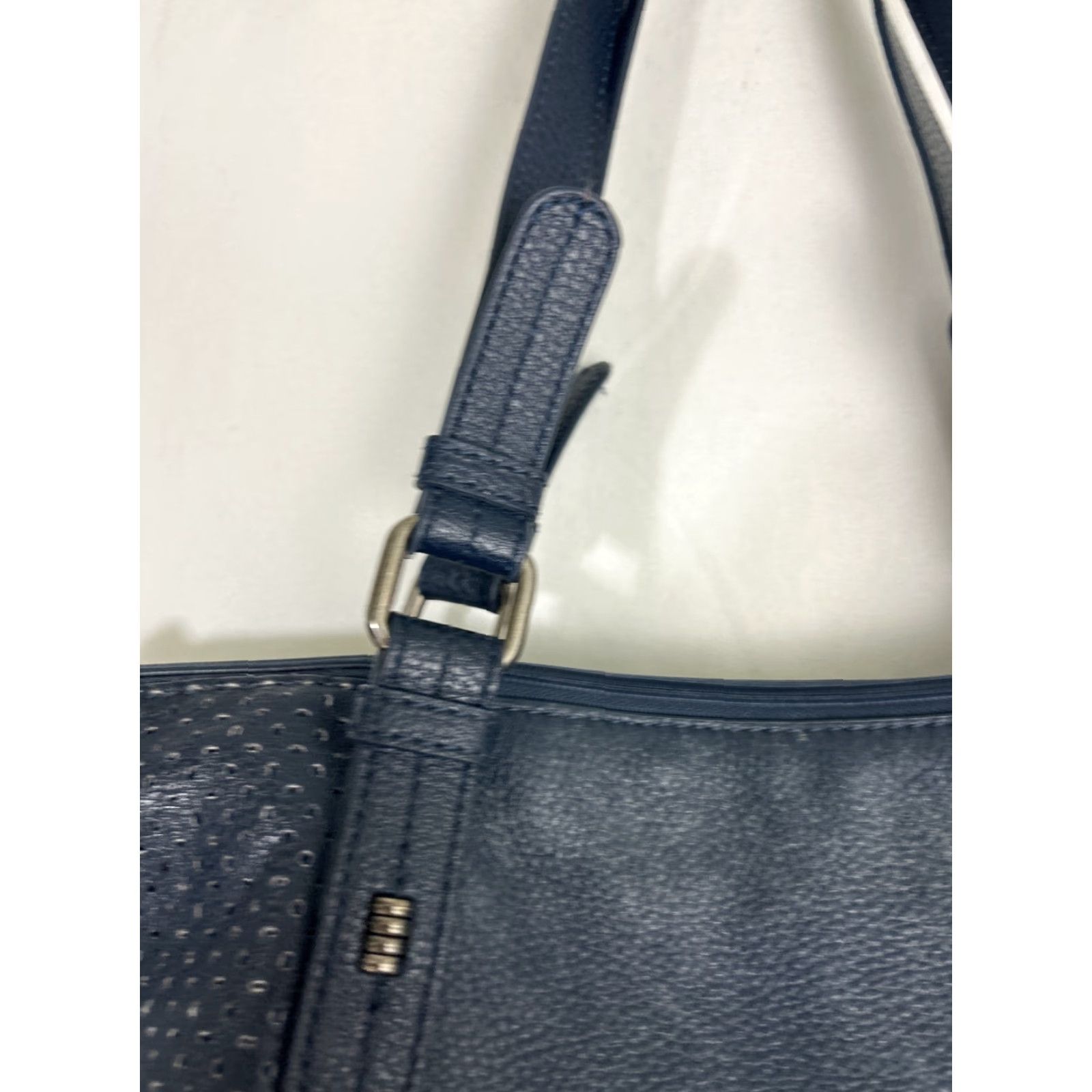 The Sak VINTAGE The Sak Leather Shoulder Bag Blue 15x11x7.5 Eye-lit Womens Shoulder Bag 15x11x7.5 Blue Eye-lit Leather The Sak Women Size ONE SIZE - 7 Thumbnail
