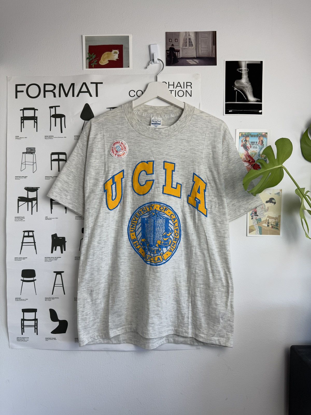 Vintage Vintage 90s UCLA DEADSTOCK single stitch t-shirt L usa DSWT Size US L / EU 52-54 / 3 - 1 Thumbnail