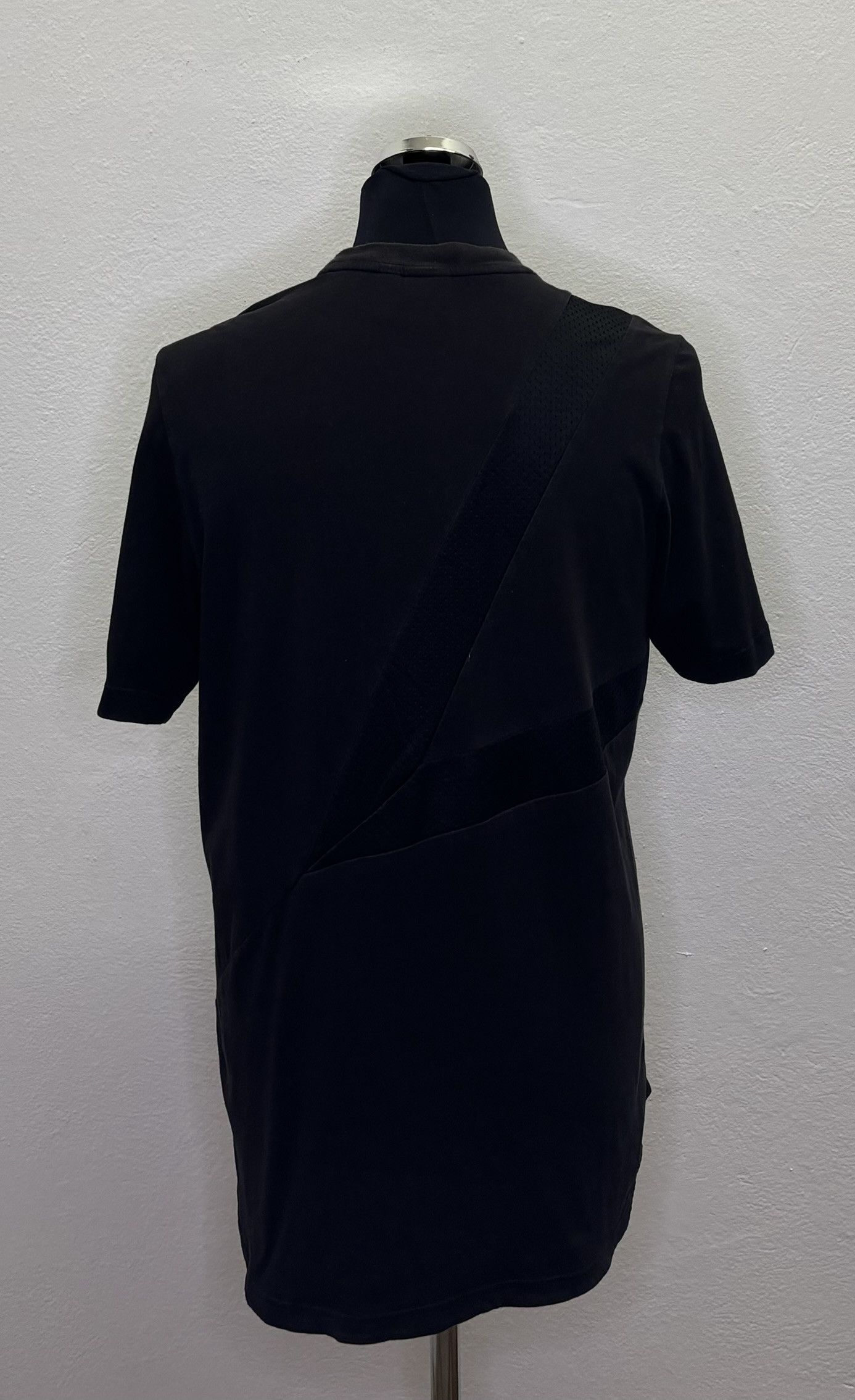 Adidas Adidas Originals 03 Black T-Shirt size M Size US M / EU 48-50 / 2 - 2 Thumbnail