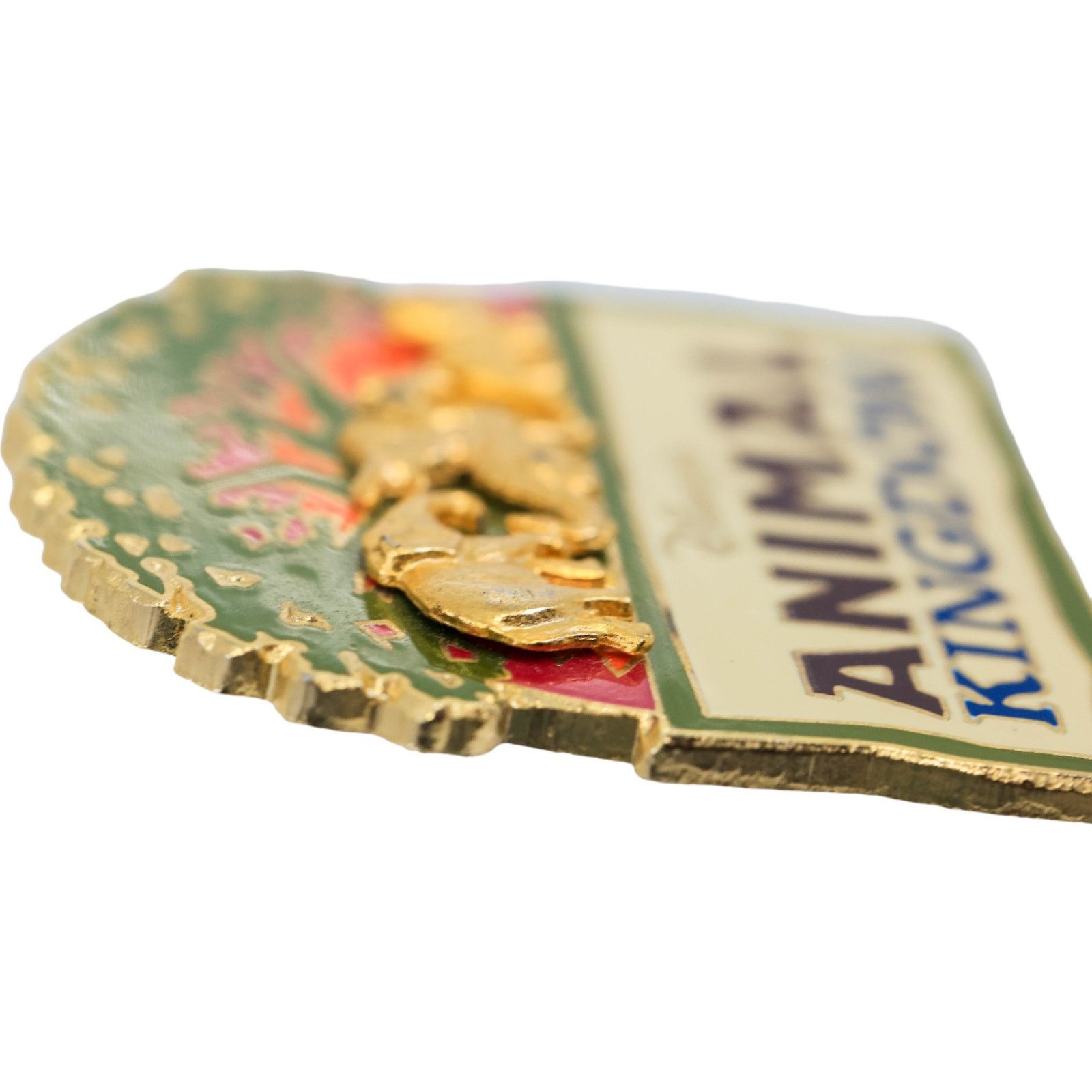 Disney Walt Disney World Animal Kingdom Theme Park 2000 Gold Pin Size ONE SIZE - 9 Thumbnail