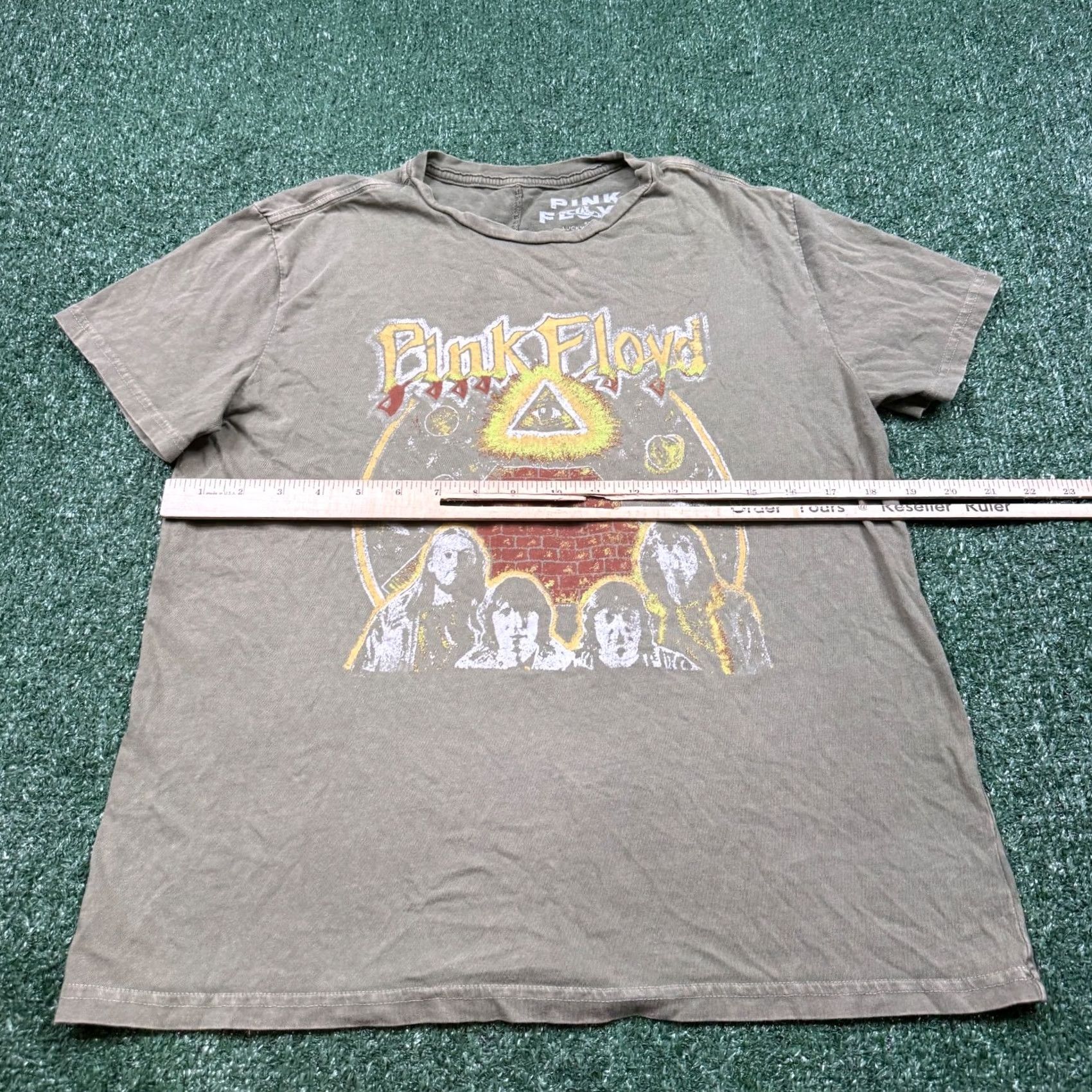 Lucky Brand Lucky Brand Pink Floyd T-Shirt Women's S Green Olive Short Sleeve Crew Neck Casual Music Rock Size 28" / US 6 / IT 42 - 8 Thumbnail