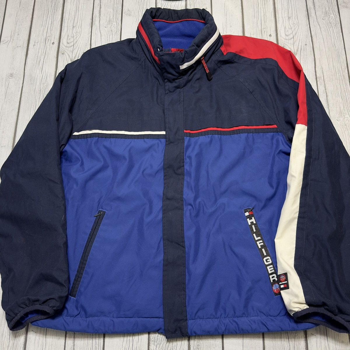 Tommy Hilfiger Vintage Tommy Hilfiger reversible jacket Size US XL / EU 56 / 4 - 7 Thumbnail