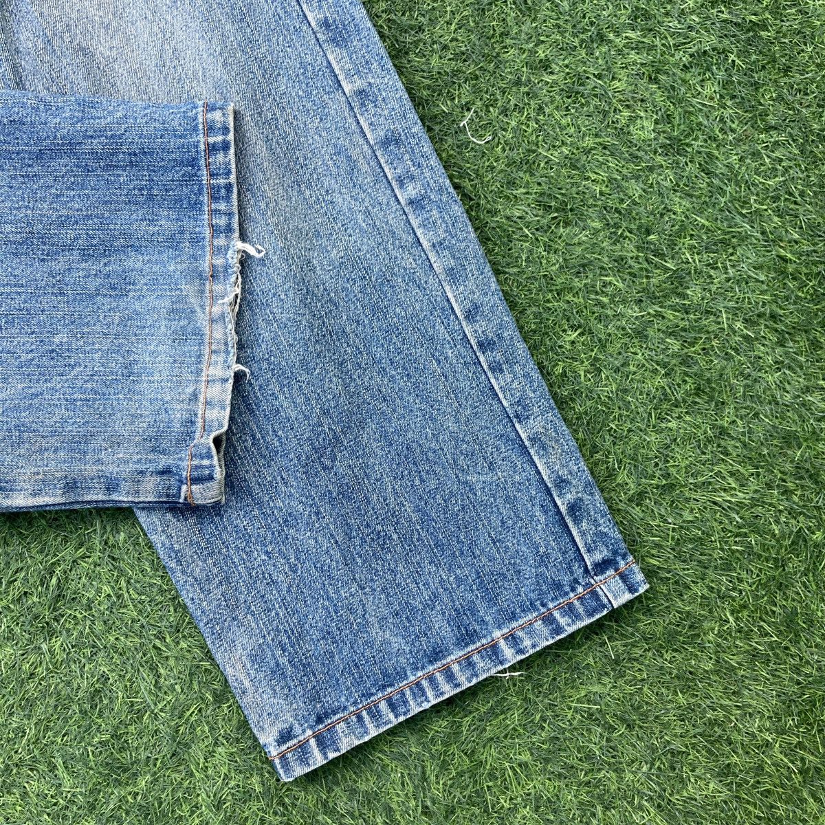 Japanese Brand AMORE PURO DOUBLE WAIST RIPPED JEANS Size US 34 / EU 50 - 7 Thumbnail