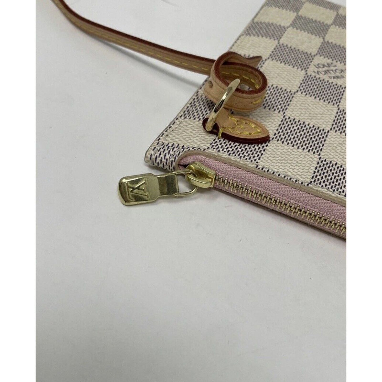Louis Vuitton Neverfull MM Damier Azur Rose Ballerine Pink Pochette Size ONE SIZE - 7 Thumbnail