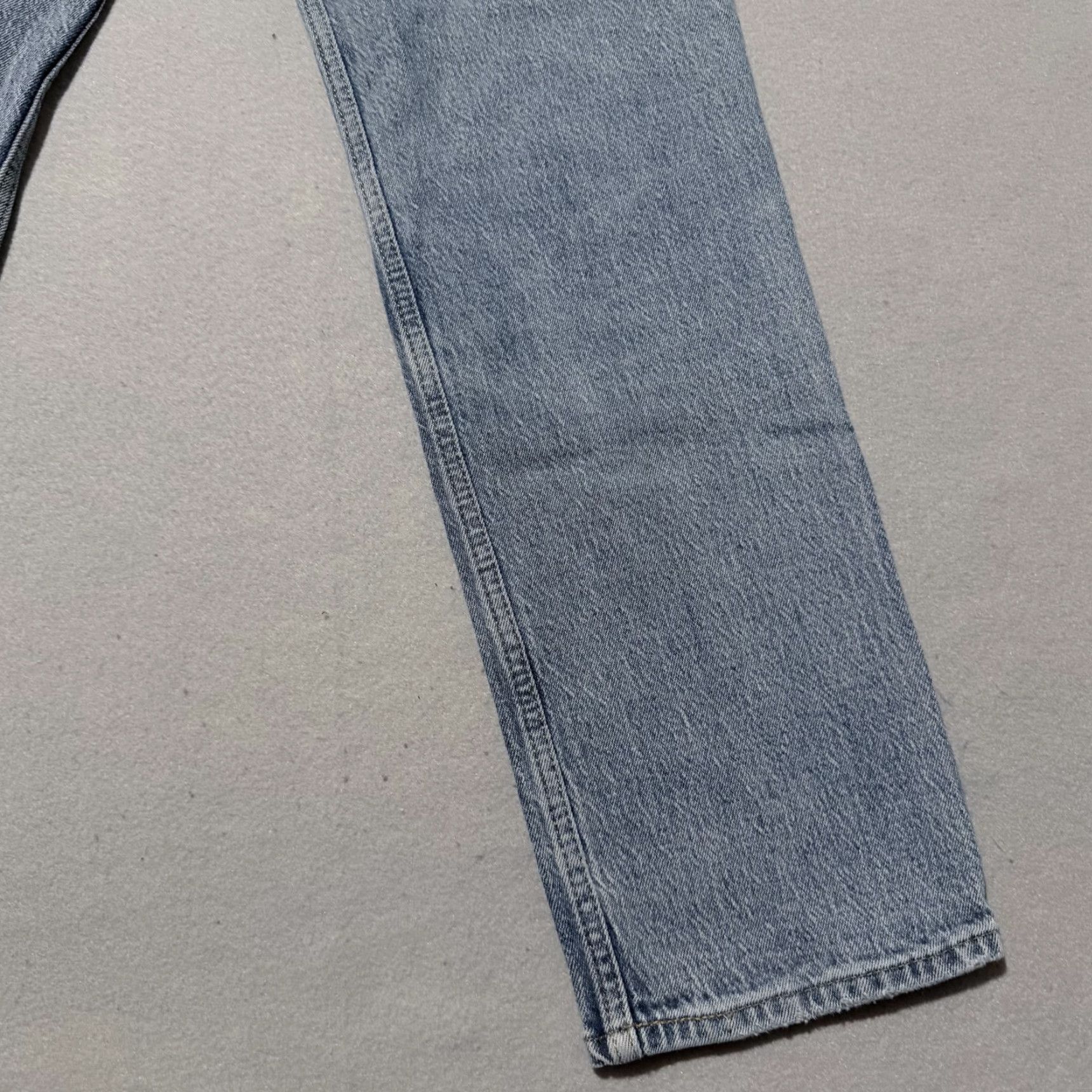 Levi's Levi's Jeans Women's Blue Premium 70s Straight High Rise Slim Fit 30x28 Denim Size 30" / US 8 / IT 44 - 7 Thumbnail