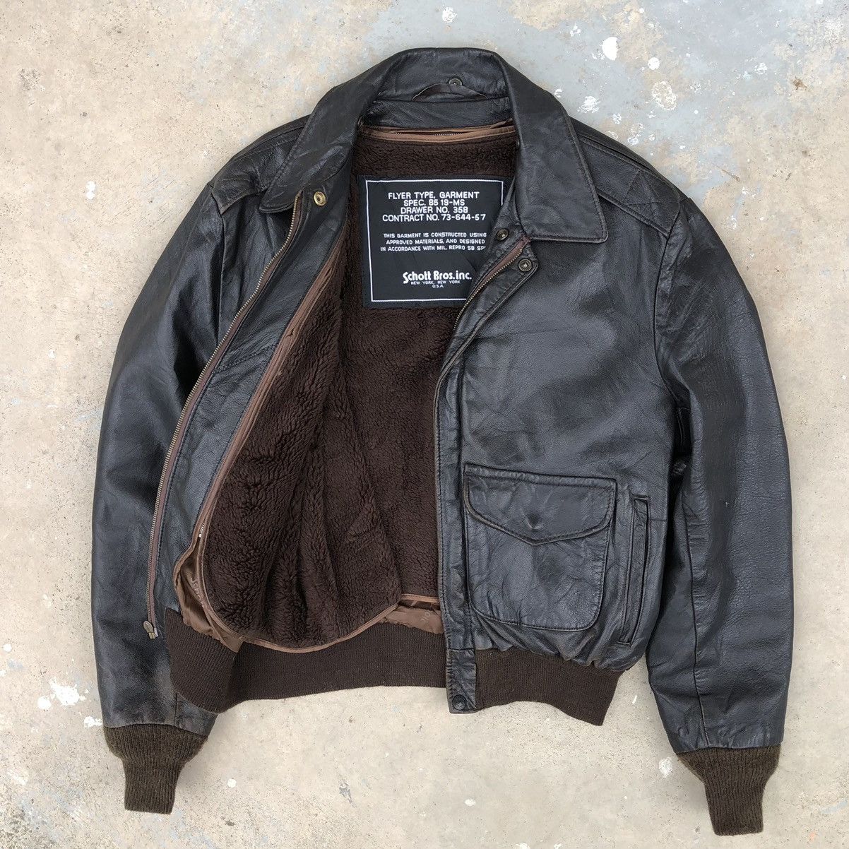 Schott VTG Schott Bros Leather Bomber flight Jacket Type 85 19-MS Size US M / EU 48-50 / 2 - 2 Thumbnail